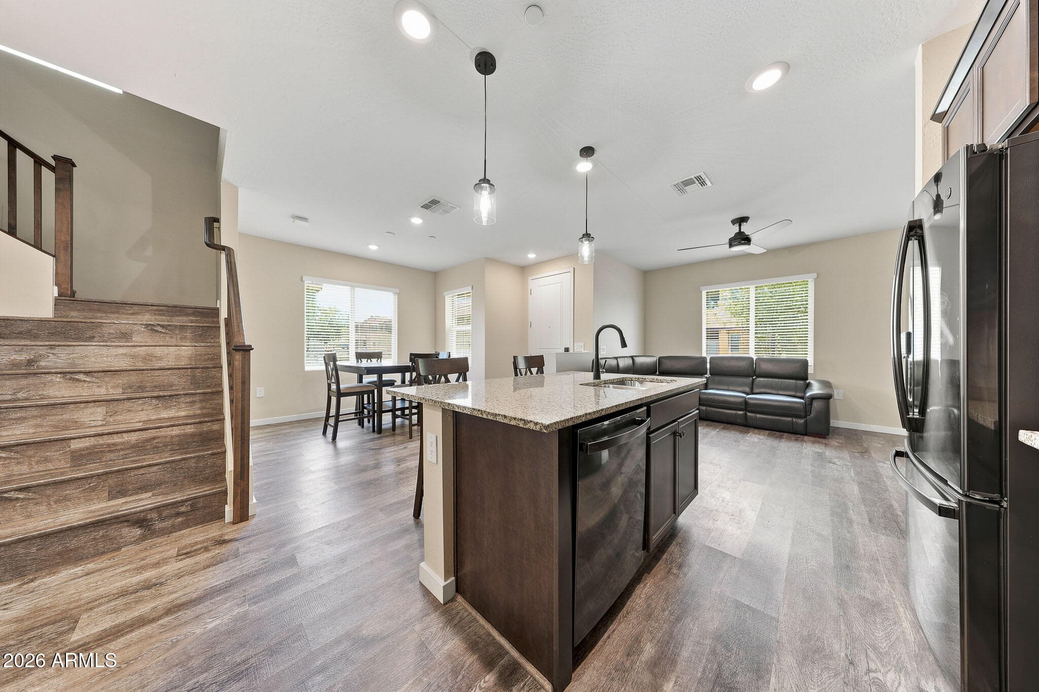 779 E DORAL Avenue 101, Gilbert, AZ 85297 — photo 5 of 63