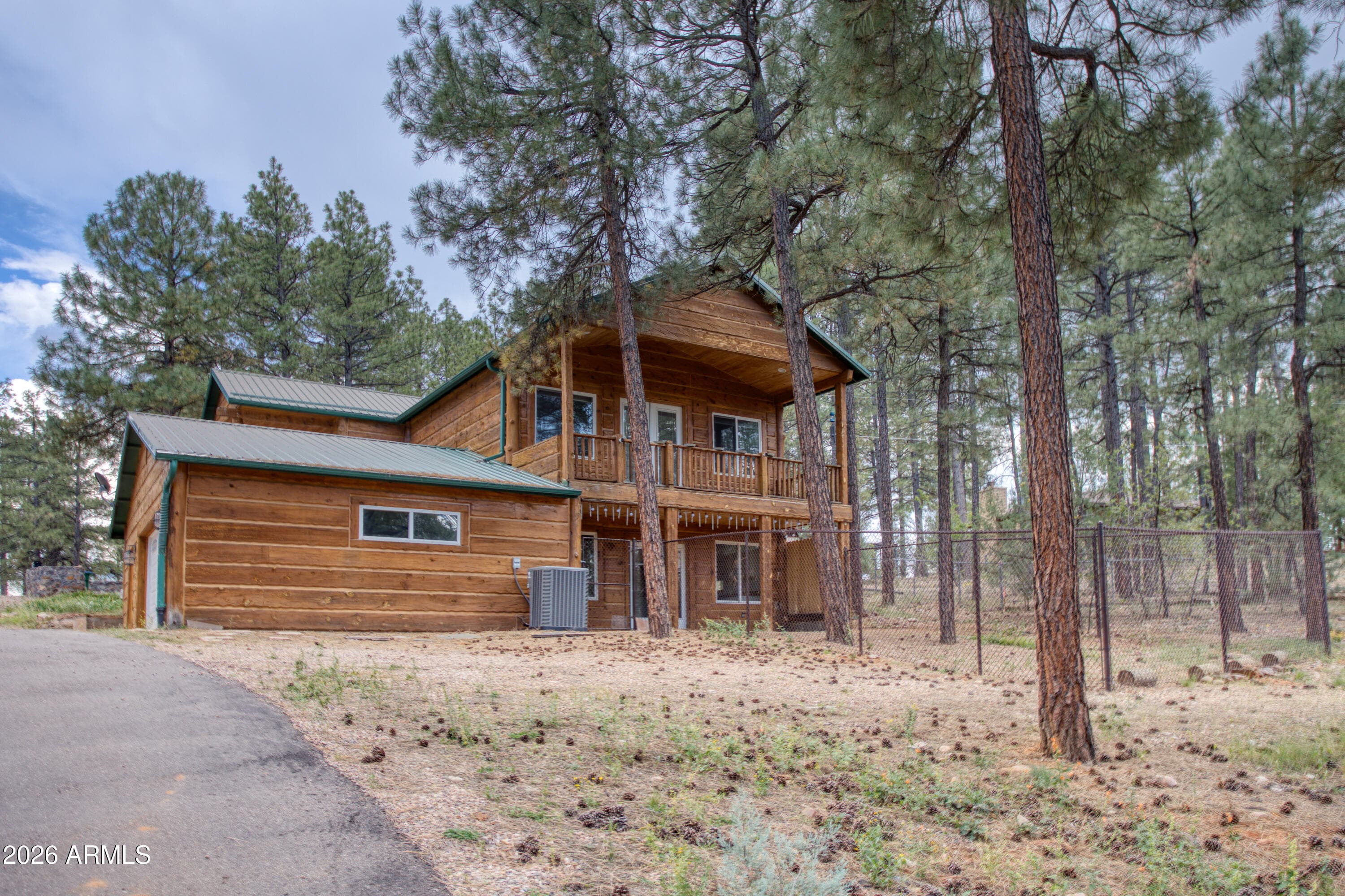 1420 E Meadow View Place, Show Low, AZ 85901 — photo 2 of 25