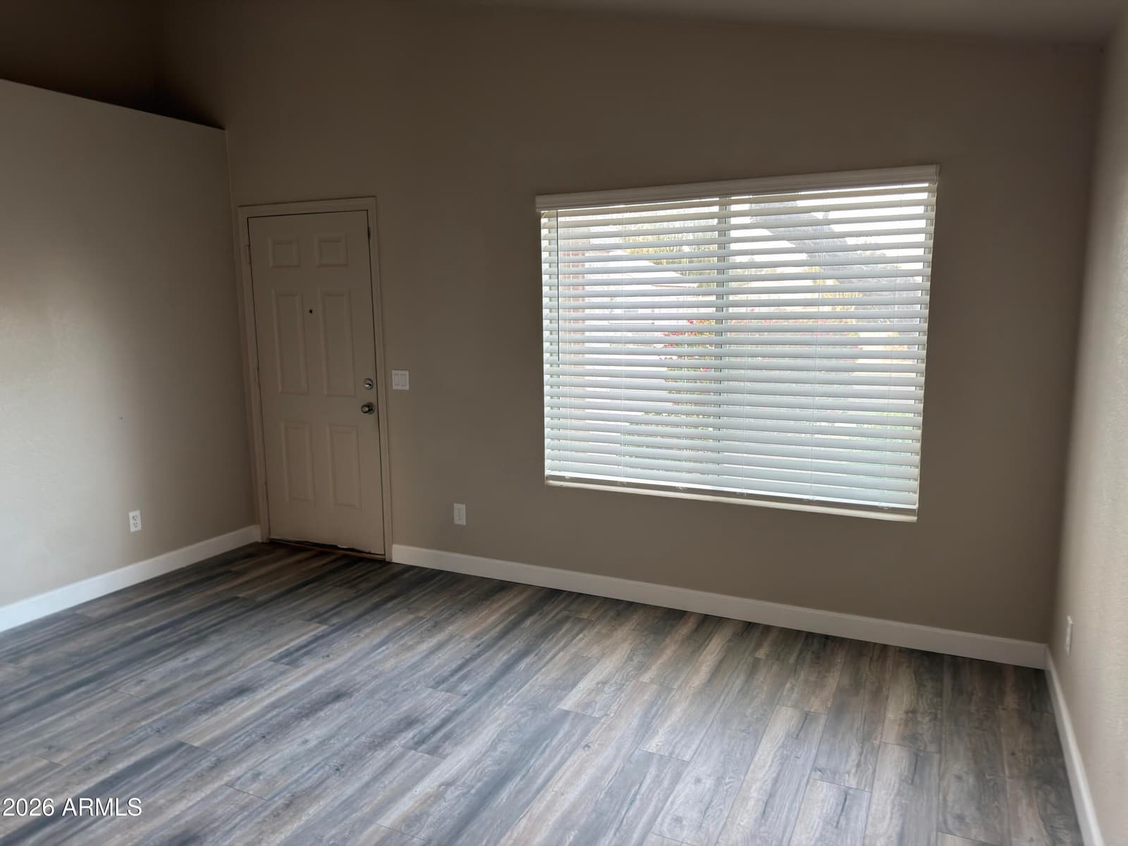 5033 E COLBY Street, Mesa, AZ 85205 — photo 5 of 22