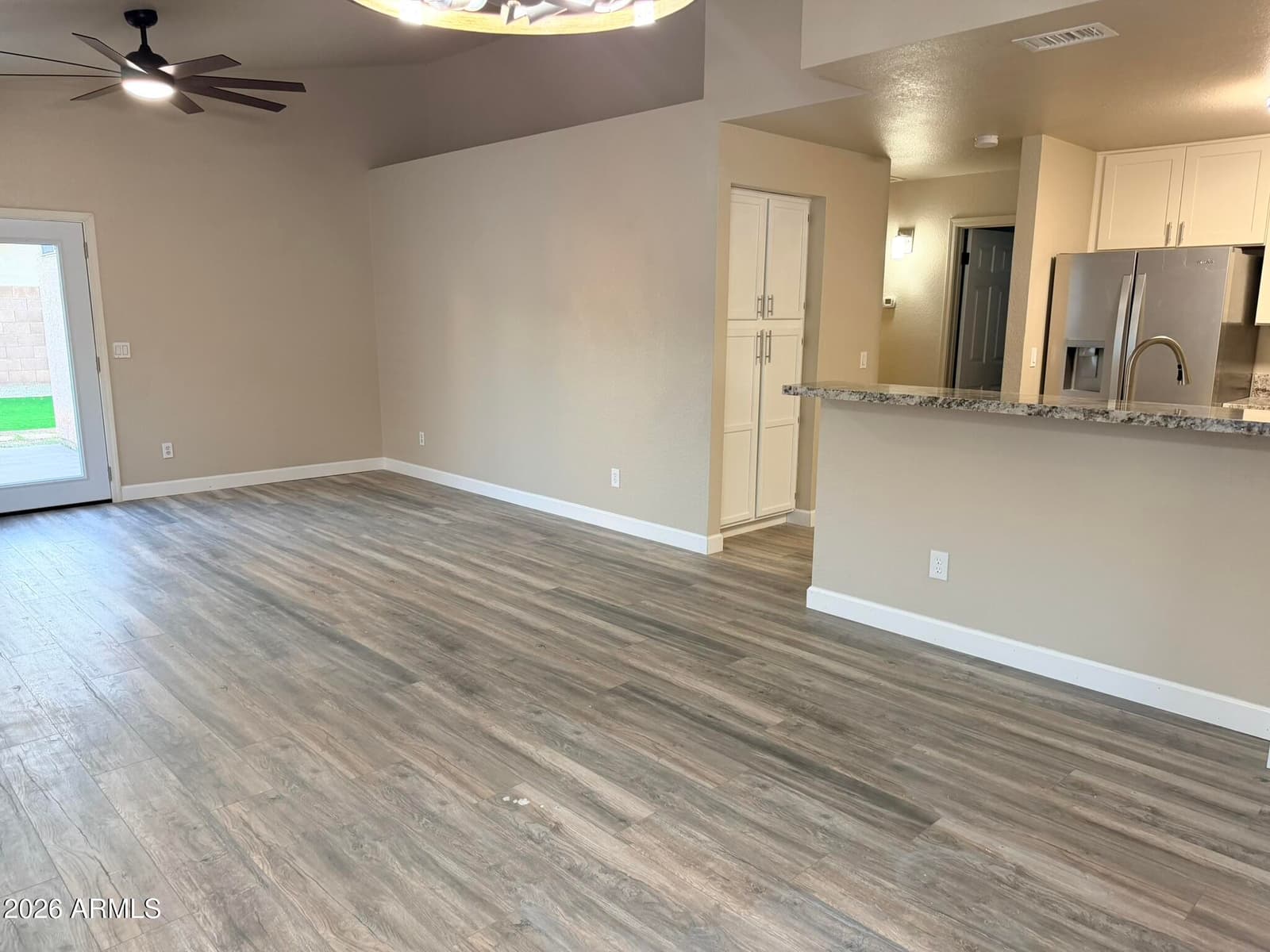 5033 E COLBY Street, Mesa, AZ 85205 — photo 7 of 22