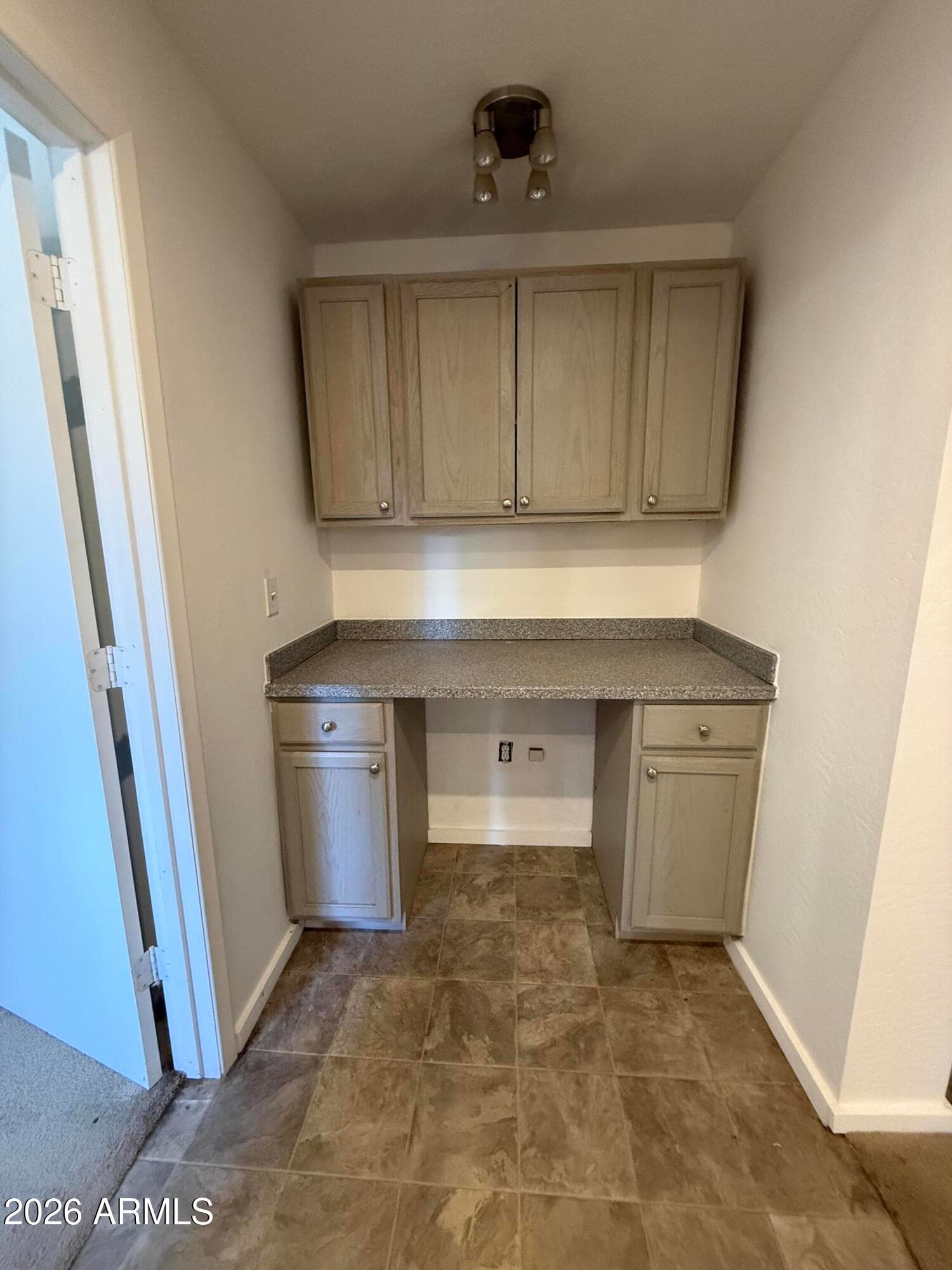 2058 PINEHAVEN Lane, Overgaard, AZ 85933 — photo 22 of 30