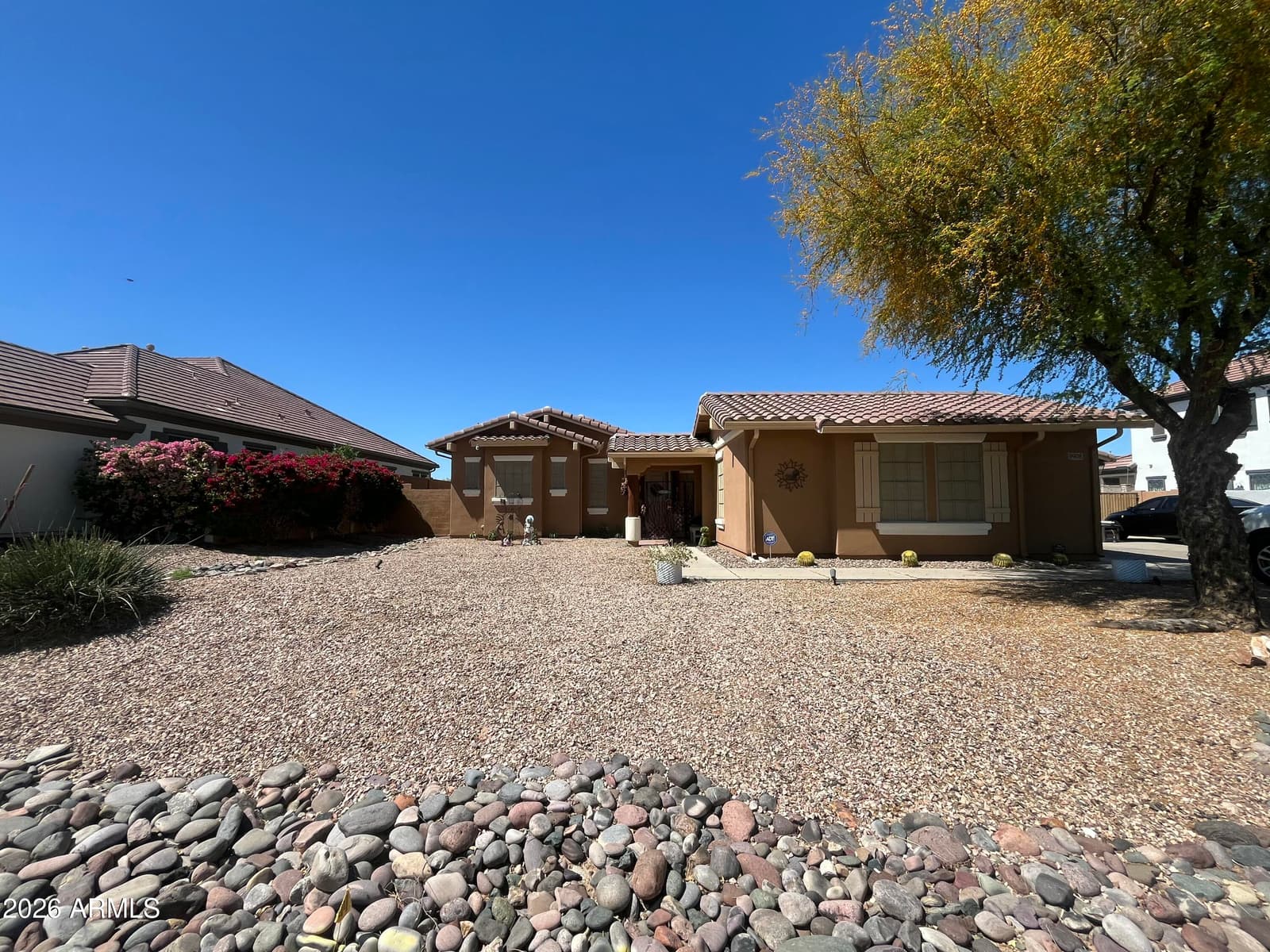 9908 S 43rd Avenue, Laveen, AZ 85339 — photo 4 of 40