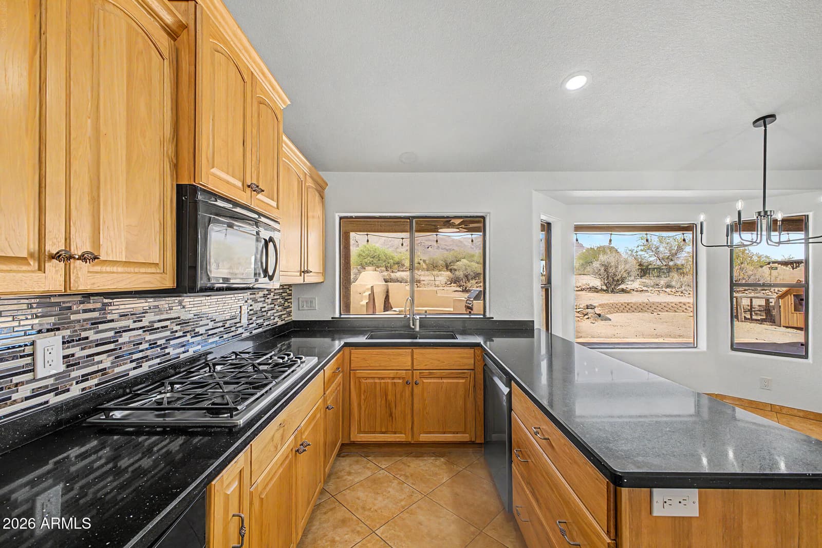 5740 E 2ND Avenue, Apache Junction, AZ 85119 — photo 6 of 34