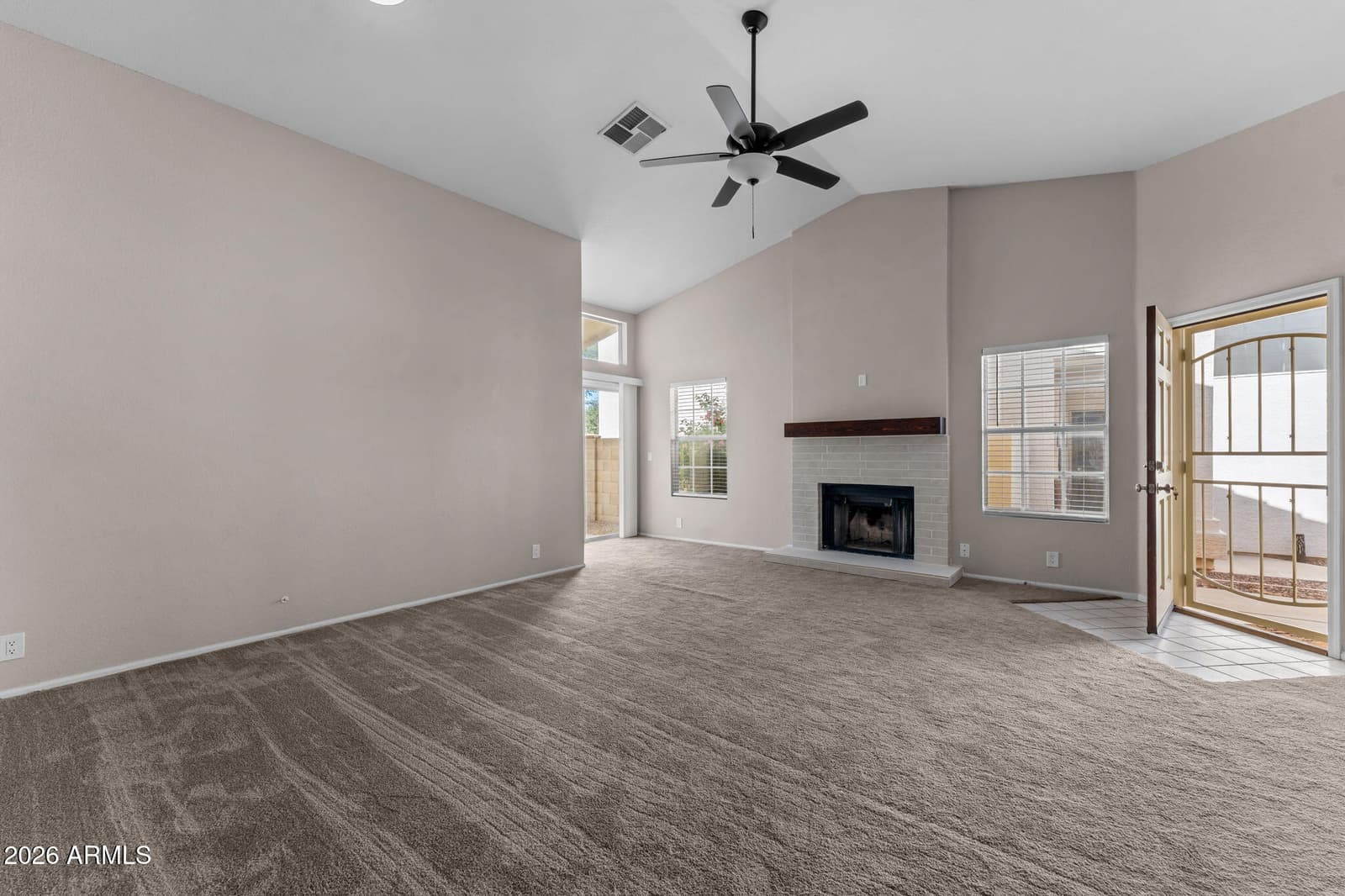 7721 W TONTO Drive, Glendale, AZ 85308 — photo 4 of 21