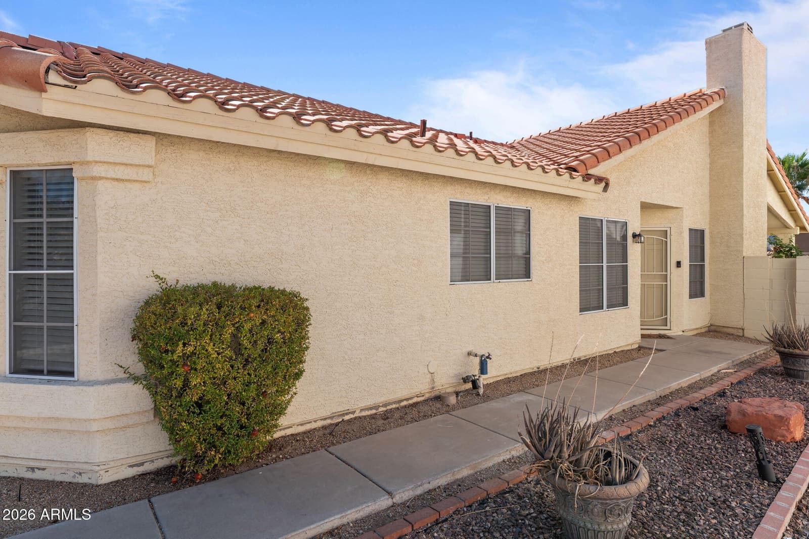 7721 W TONTO Drive, Glendale, AZ 85308 — photo 2 of 21