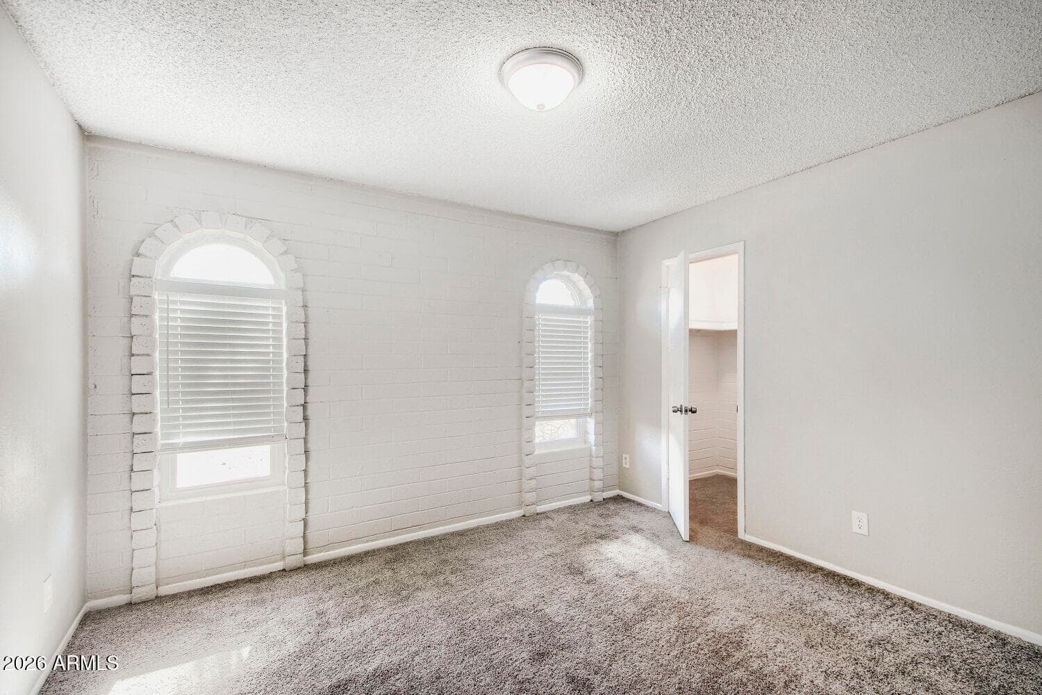 18237 N 34TH Drive, Phoenix, AZ 85053 — photo 12 of 18