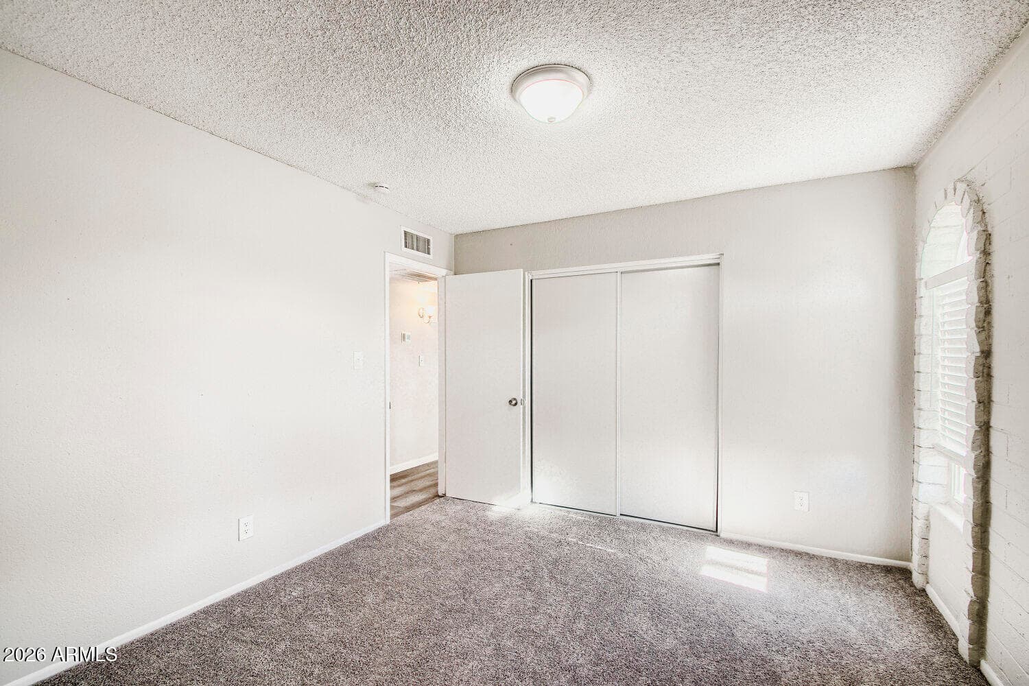 18237 N 34TH Drive, Phoenix, AZ 85053 — photo 13 of 18