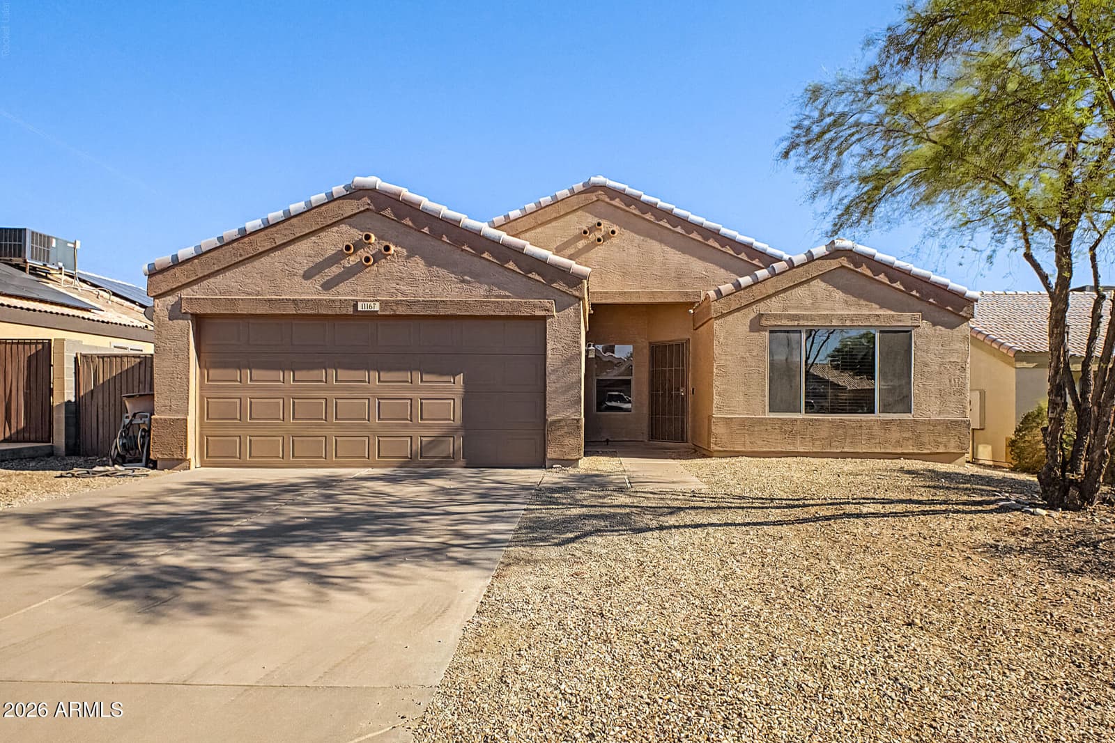 11167 W HARMONT Drive, Peoria, AZ 85345