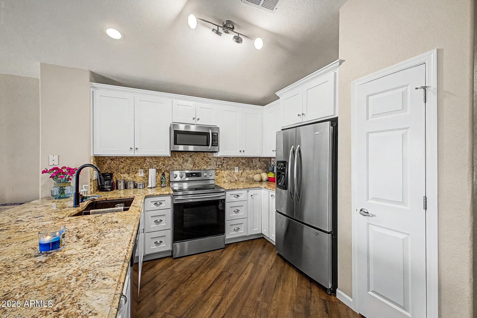 11167 W HARMONT Drive, Peoria, AZ 85345 — photo 9 of 22