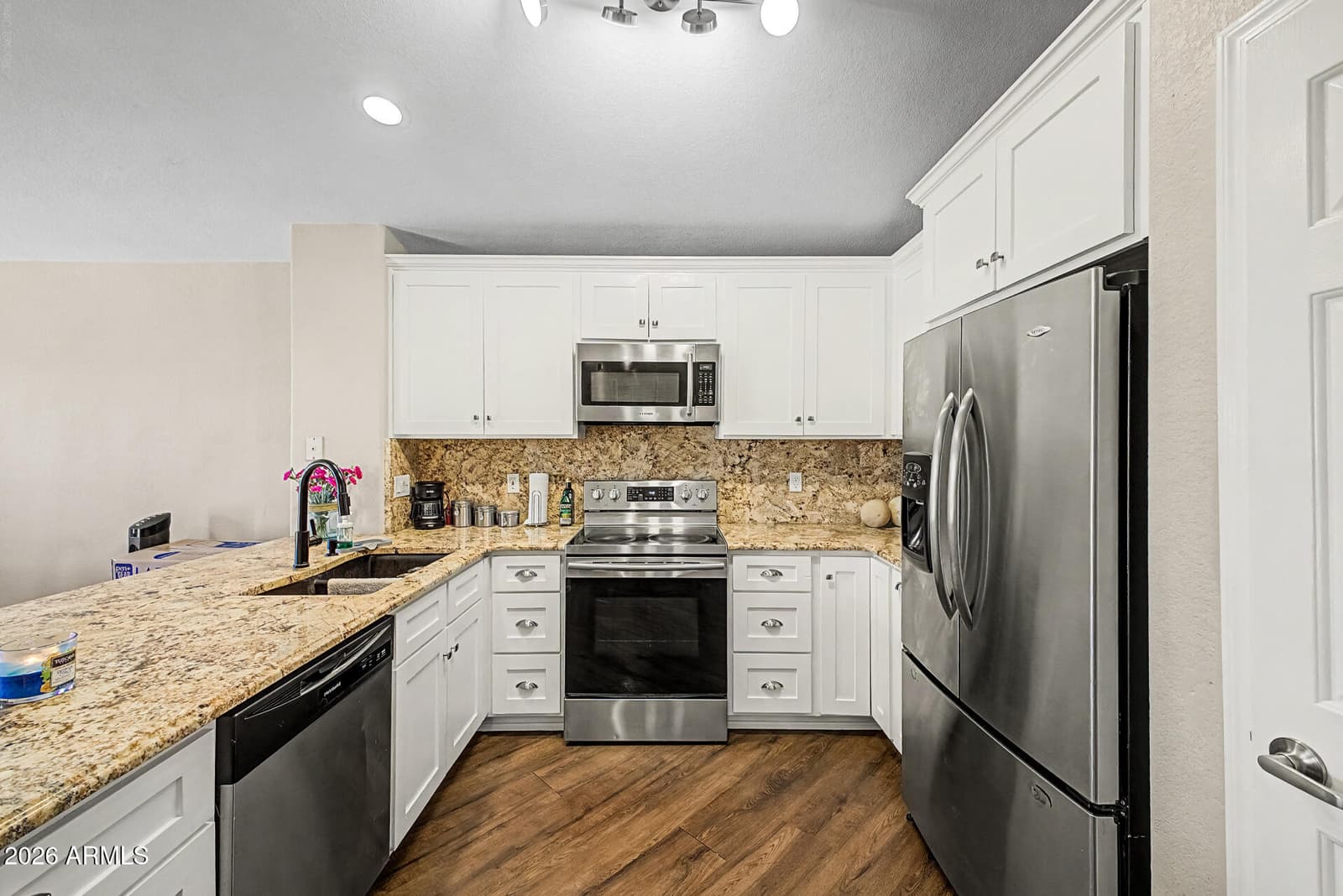 11167 W HARMONT Drive, Peoria, AZ 85345 — photo 10 of 22