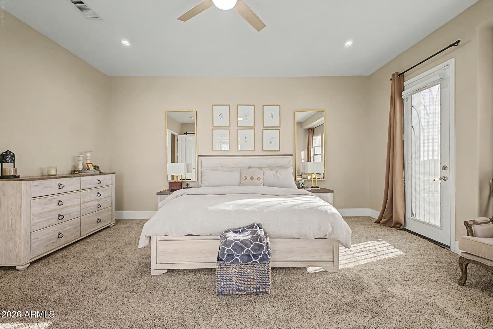22852 N 52ND Street, Phoenix, AZ 85054 — photo 21 of 47