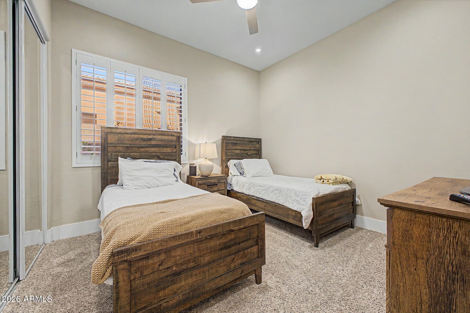 22852 N 52ND Street, Phoenix, AZ 85054 — photo 33 of 47