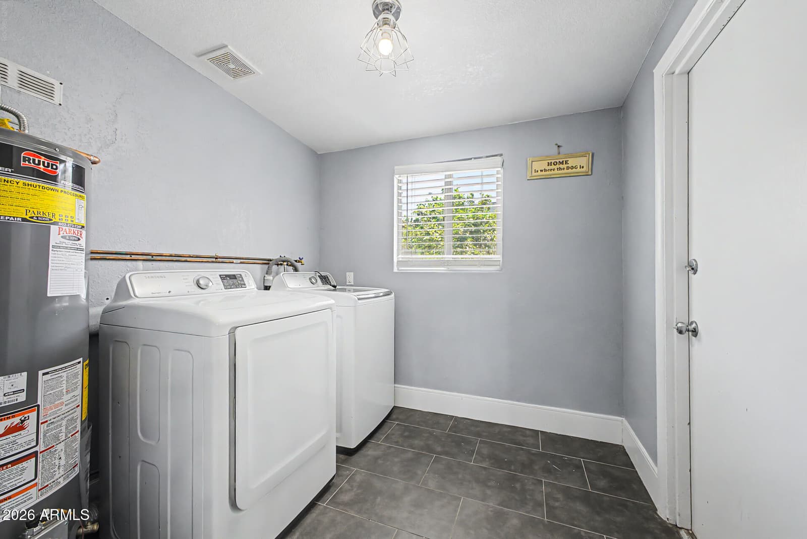 1341 E ORCHID Lane, Phoenix, AZ 85020 — photo 33 of 41