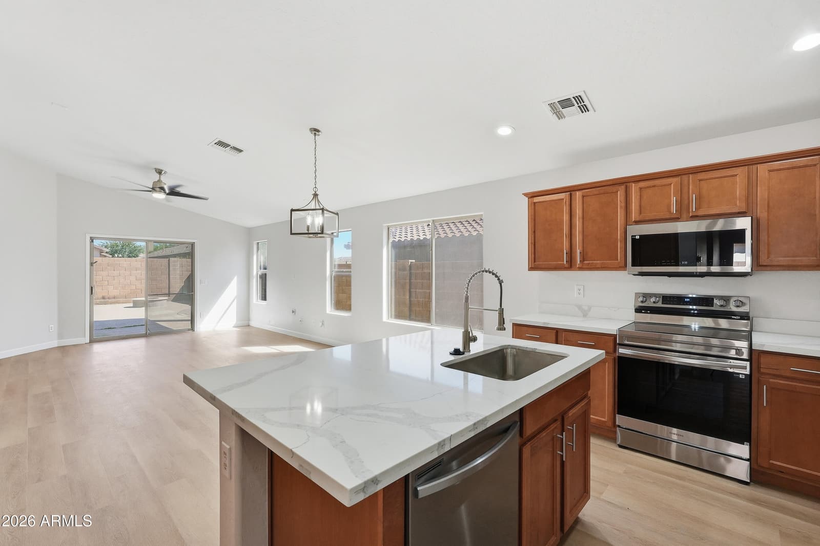 35465 N BELGIAN BLUE Court, San Tan Valley, AZ 85143 — photo 4 of 21