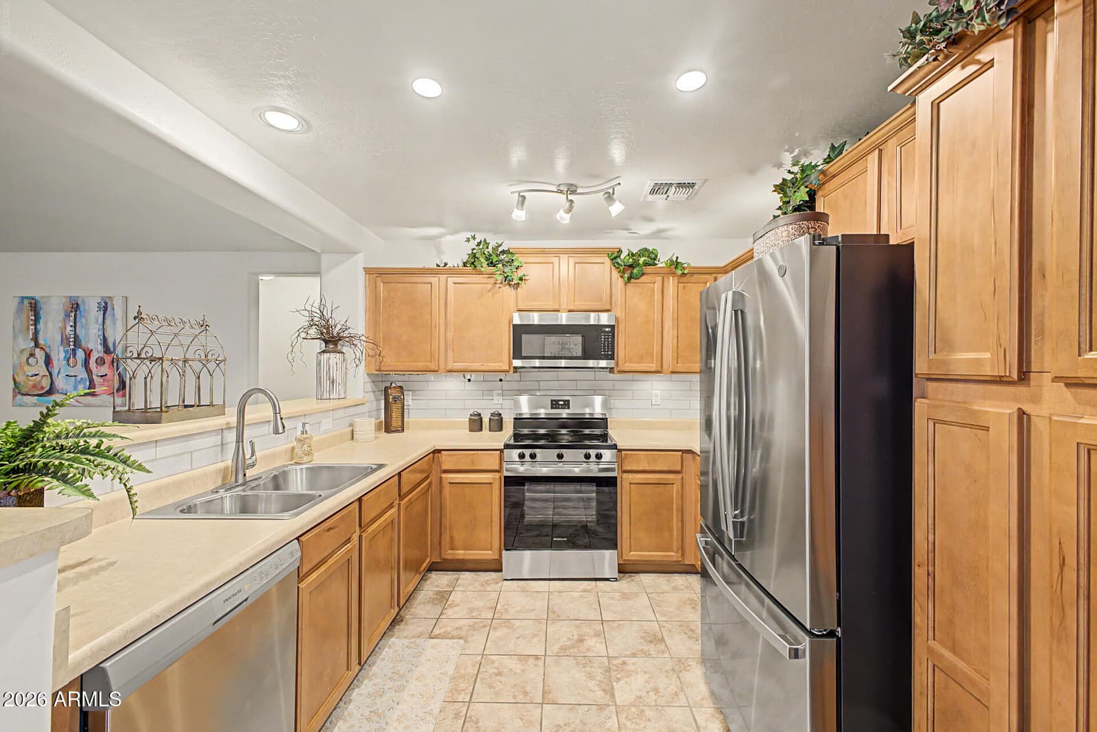 11571 W Purdue Avenue, Youngtown, AZ 85363 — photo 9 of 27