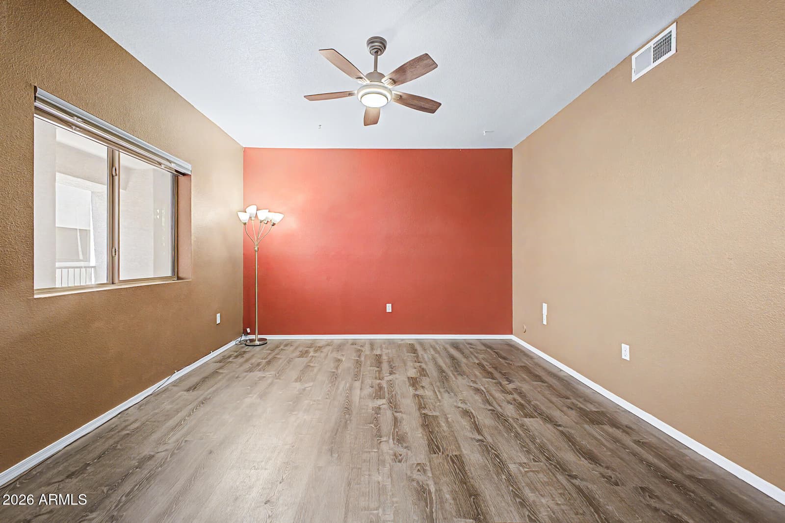 920 E DEVONSHIRE Avenue 3031, Phoenix, AZ 85014 — photo 3 of 27