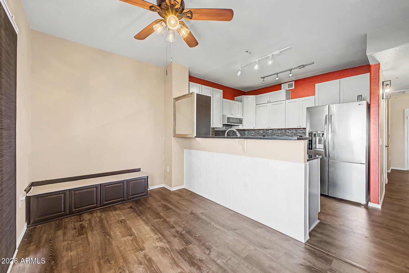 920 E DEVONSHIRE Avenue 3031, Phoenix, AZ 85014 — photo 13 of 27