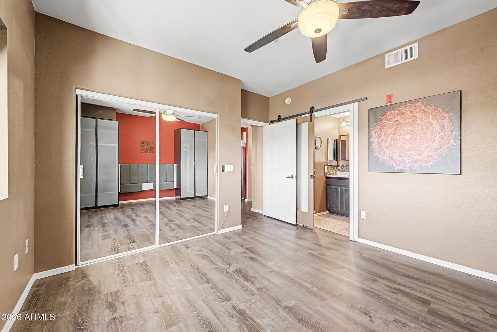 920 E DEVONSHIRE Avenue 3031, Phoenix, AZ 85014 — photo 16 of 27