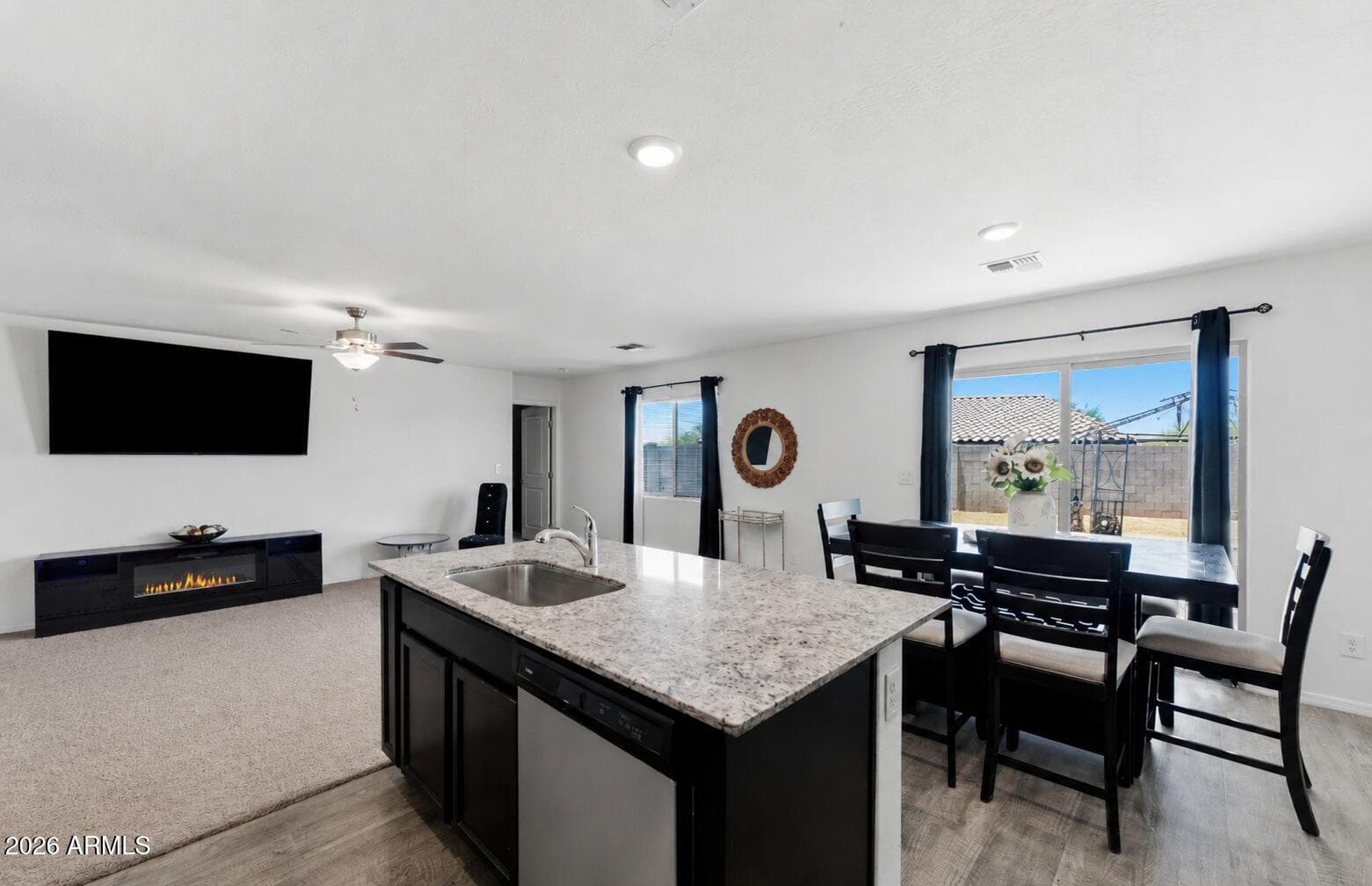 232 S OAK Street, Florence, AZ 85132 — photo 2 of 24