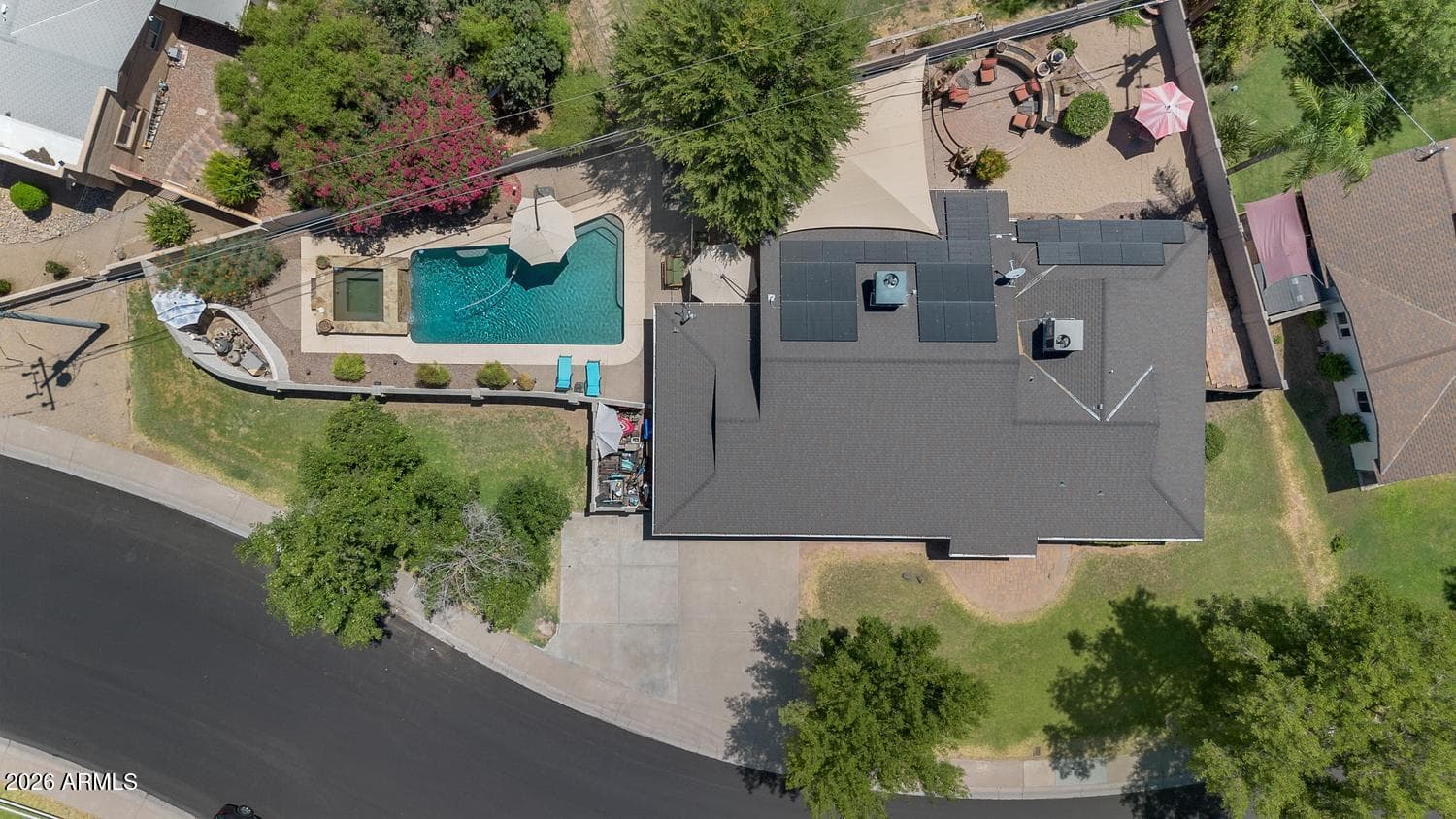 323 W BUTLER Drive, Phoenix, AZ 85021 — photo 5 of 46