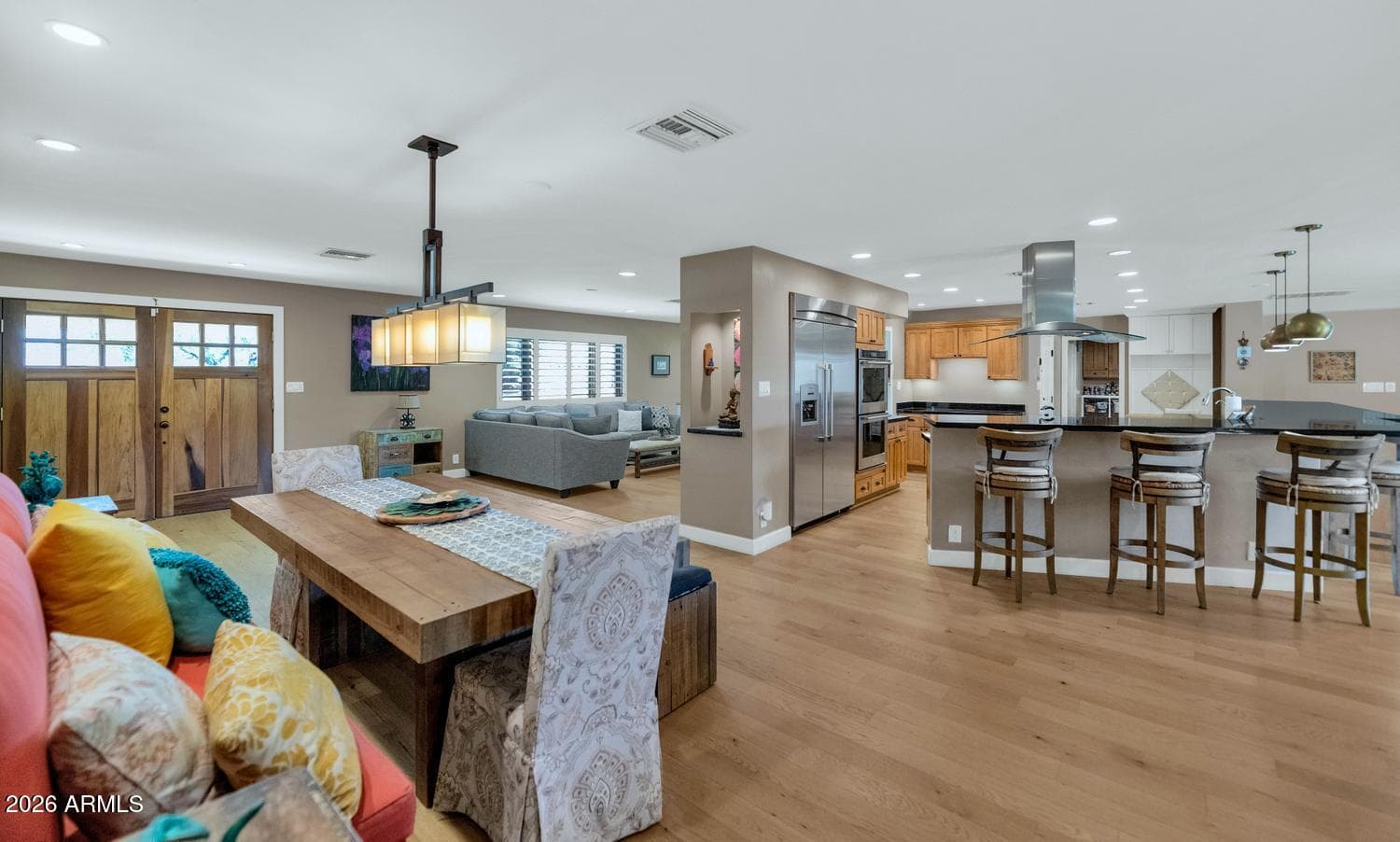 323 W BUTLER Drive, Phoenix, AZ 85021 — photo 8 of 46