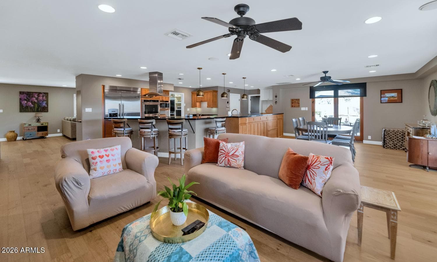 323 W BUTLER Drive, Phoenix, AZ 85021 — photo 13 of 46
