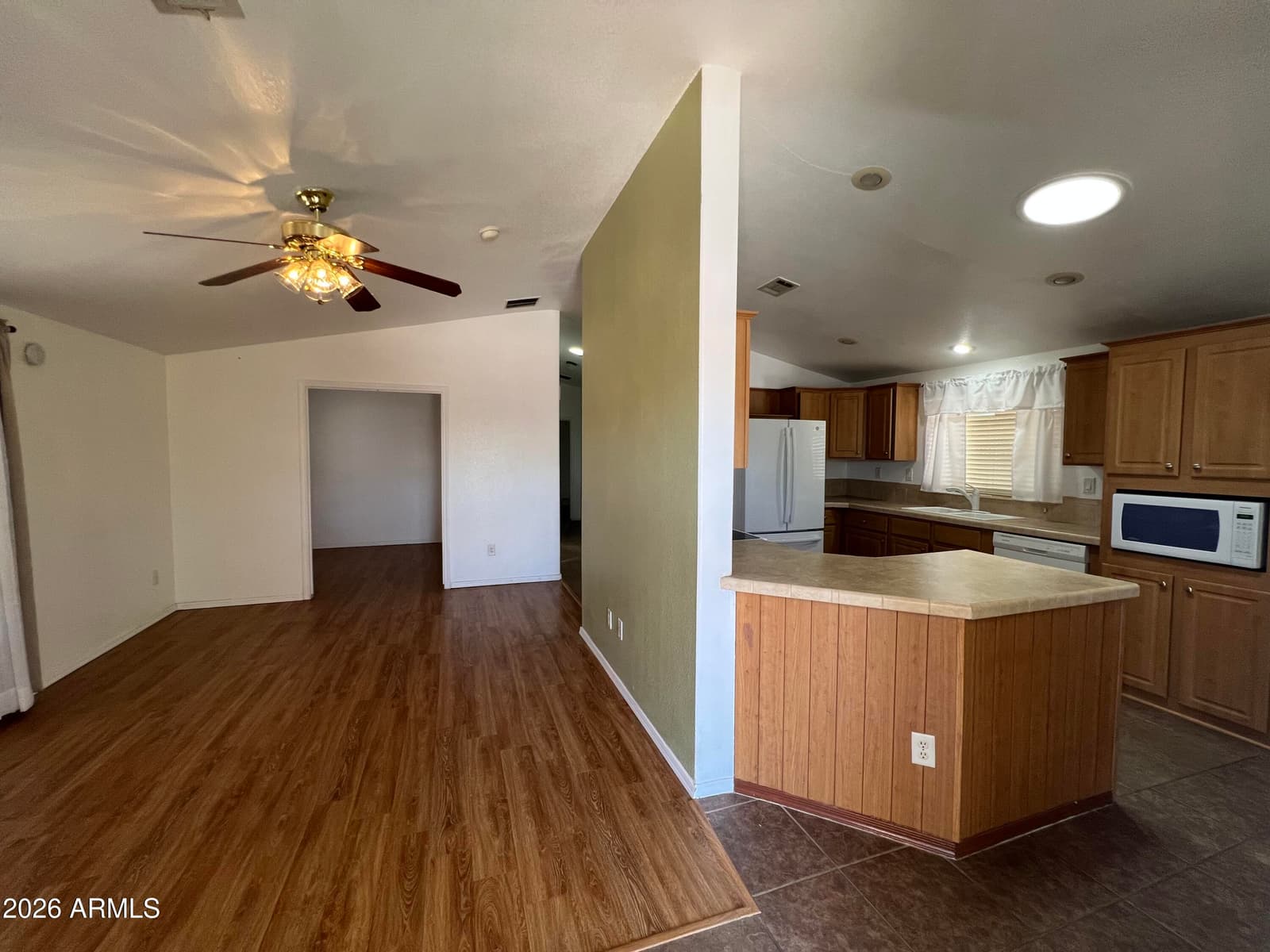 10960 N 67TH Avenue 168, Glendale, AZ 85304 — photo 4 of 29