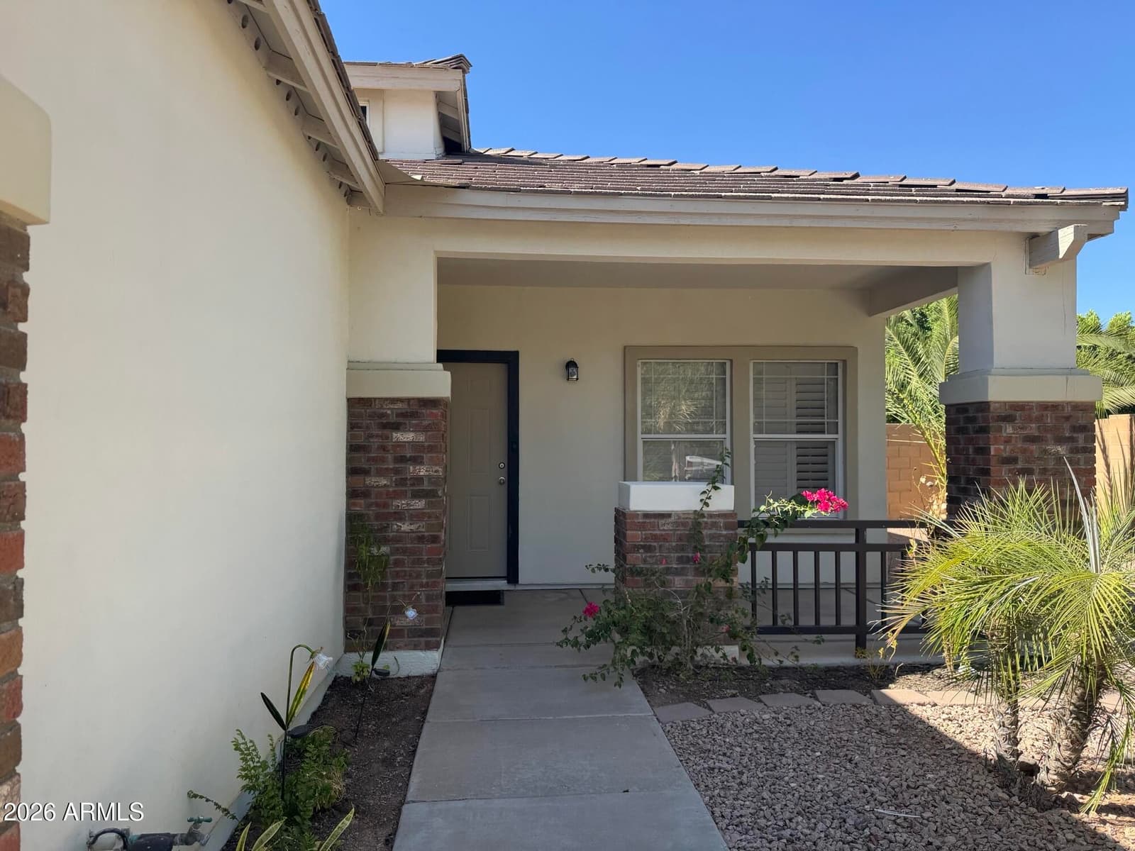 2584 E DEL RIO Court, Gilbert, AZ 85295 — photo 2 of 18