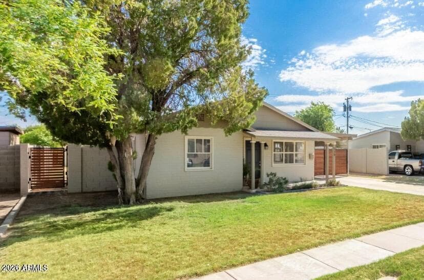 539 W 1ST Street, Mesa, AZ 85201 — photo 1 of 16