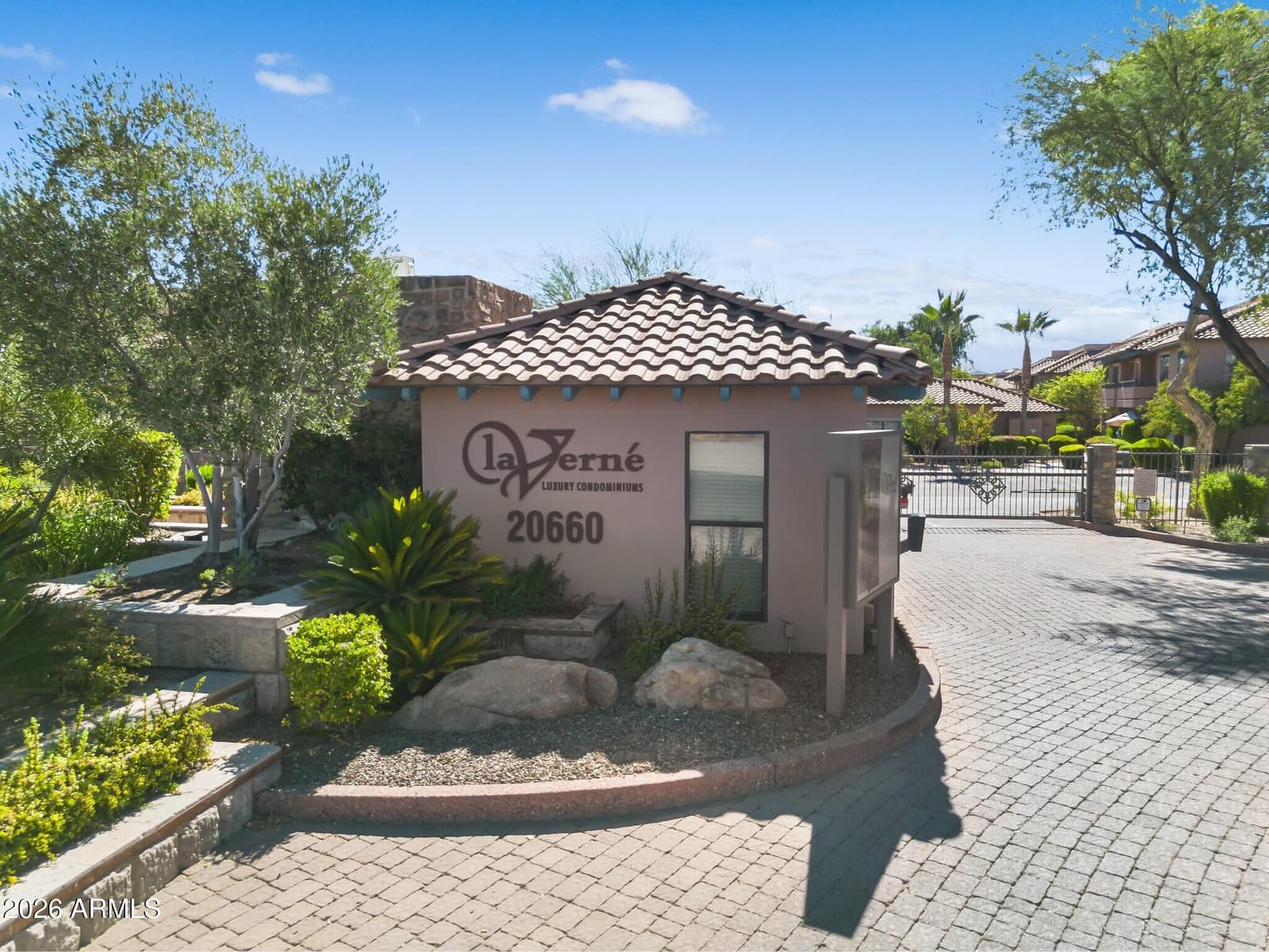 20660 N 40TH Street 2179, Phoenix, AZ 85050 — photo 18 of 37