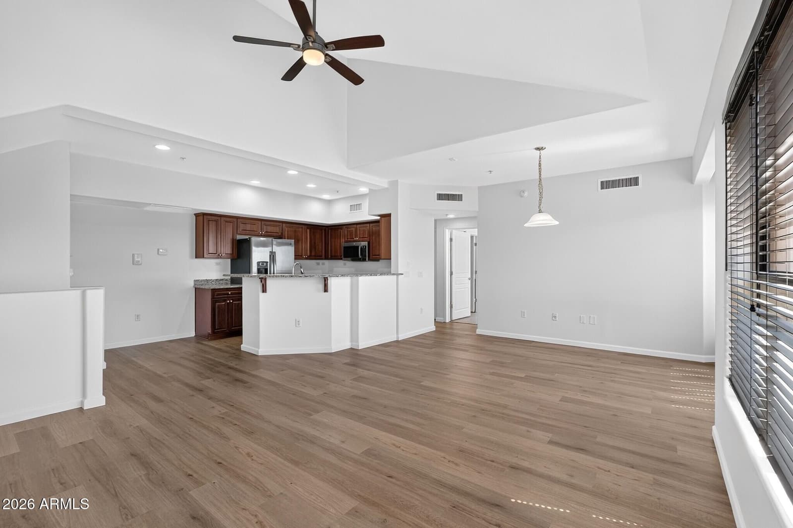 20660 N 40TH Street 2179, Phoenix, AZ 85050 — photo 2 of 37