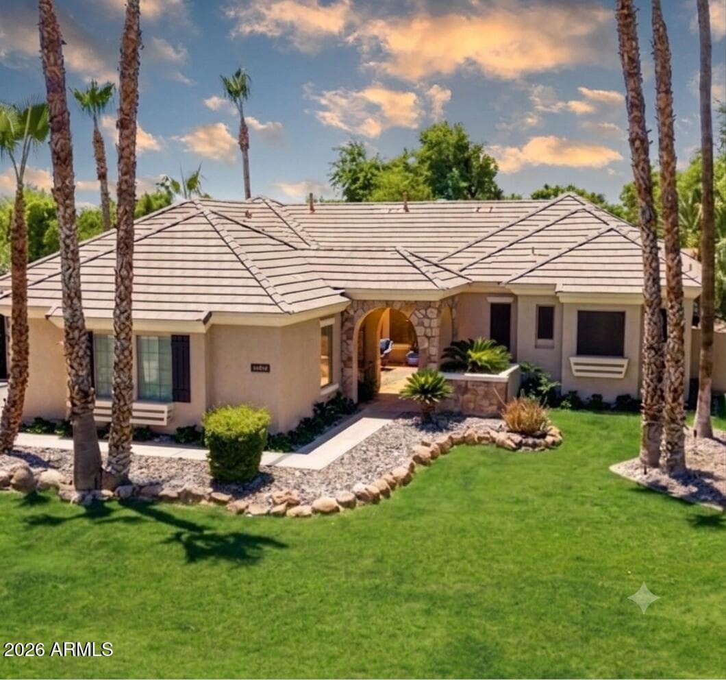 6530 S BOGLE Avenue, Chandler, AZ 85249 — photo 1 of 53