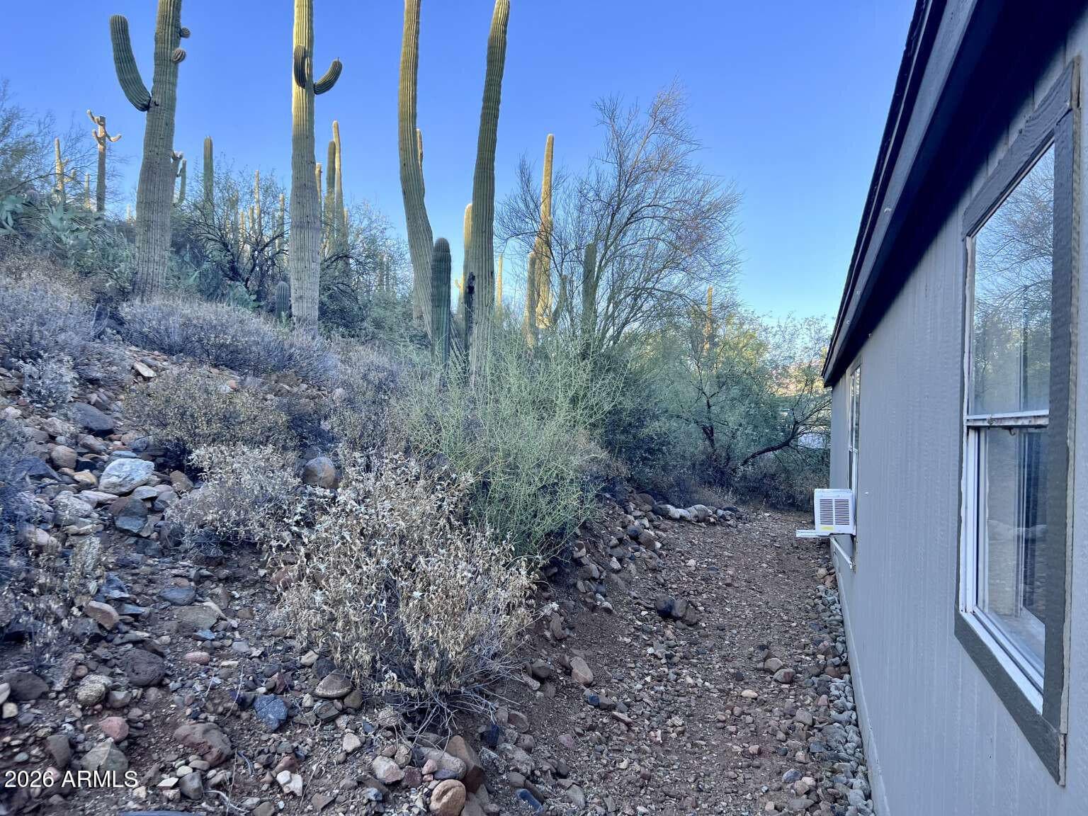 19200 E SAGUARO Drive, Black Canyon City, AZ 85324 — photo 23 of 31