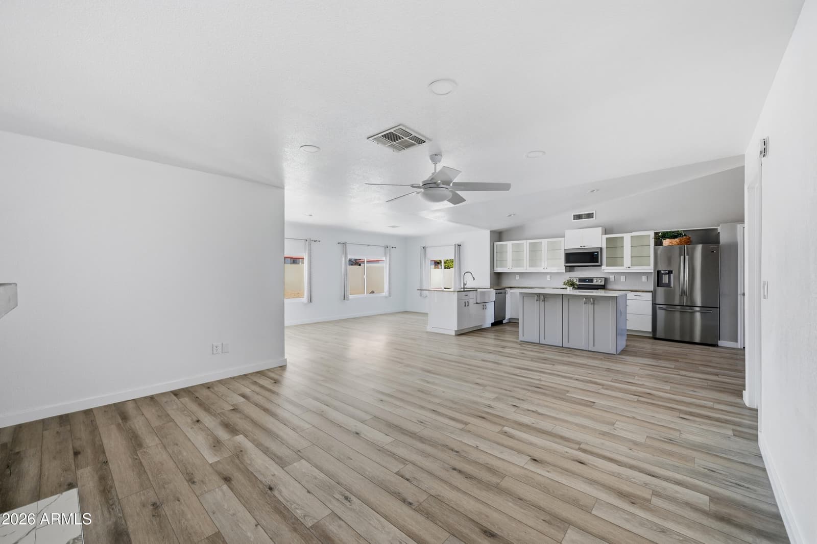 4638 E LA PUENTE Avenue, Phoenix, AZ 85044 — photo 14 of 31