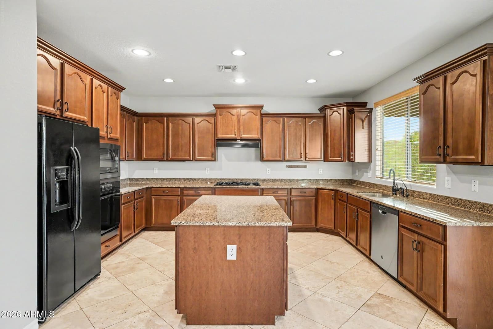 700 W POWELL Way, Chandler, AZ 85248 — photo 27 of 88