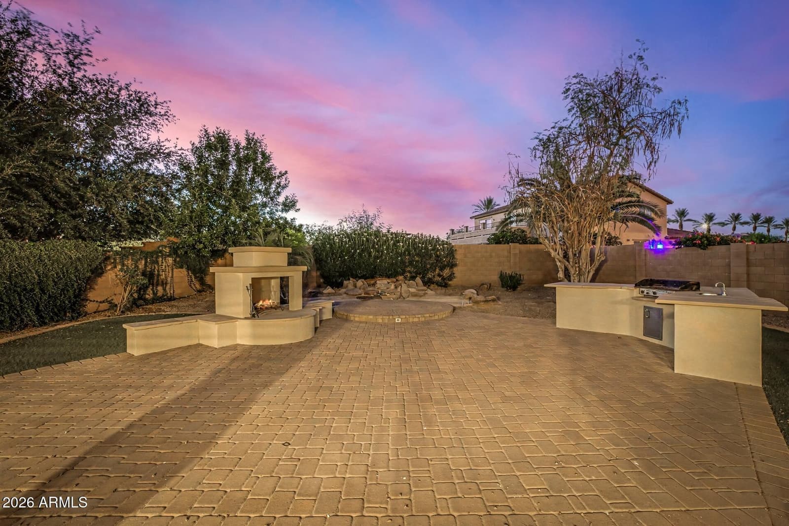 700 W POWELL Way, Chandler, AZ 85248 — photo 4 of 88