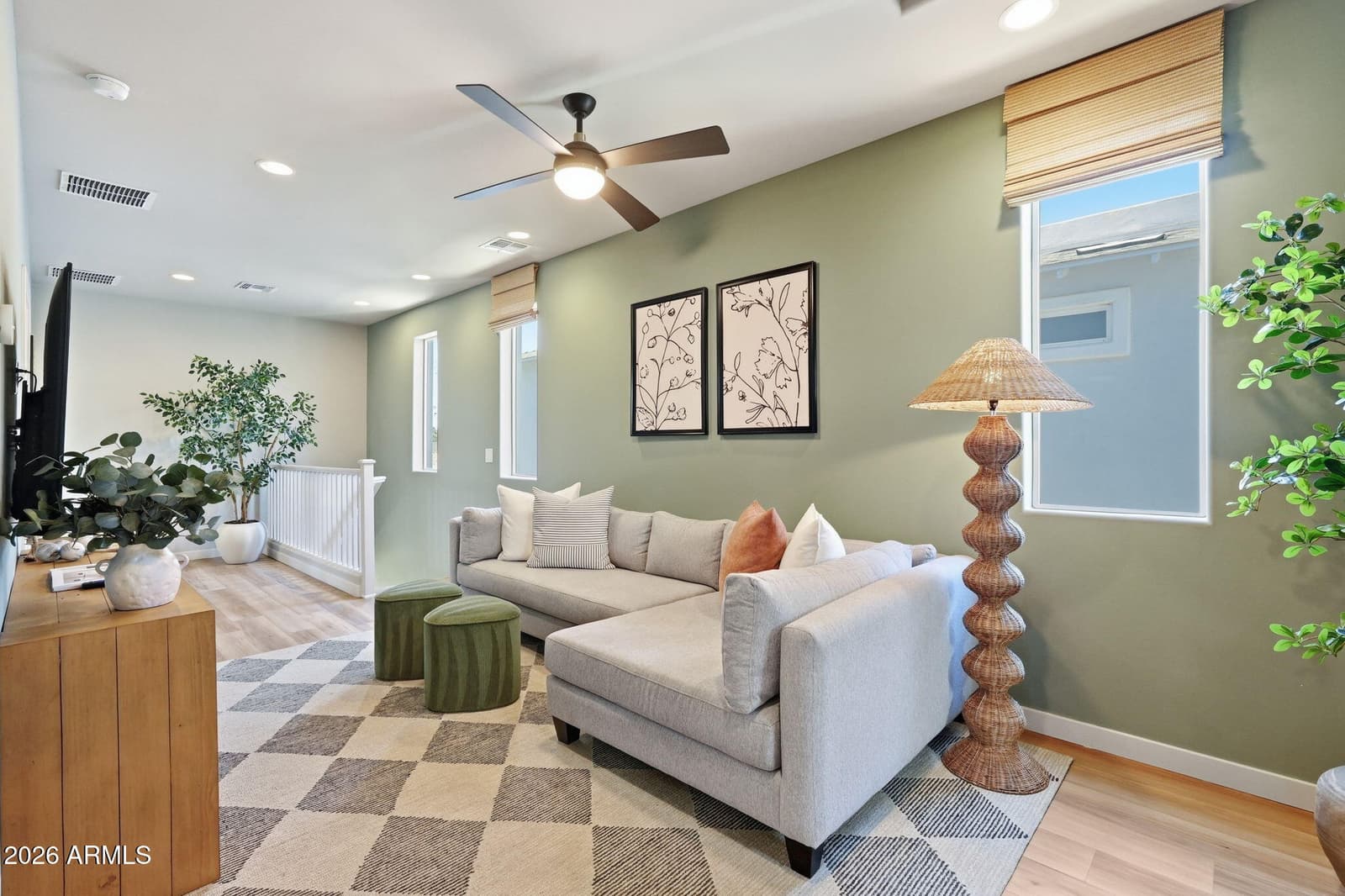 109 W WILLO Court, Phoenix, AZ 85003 — photo 18 of 38