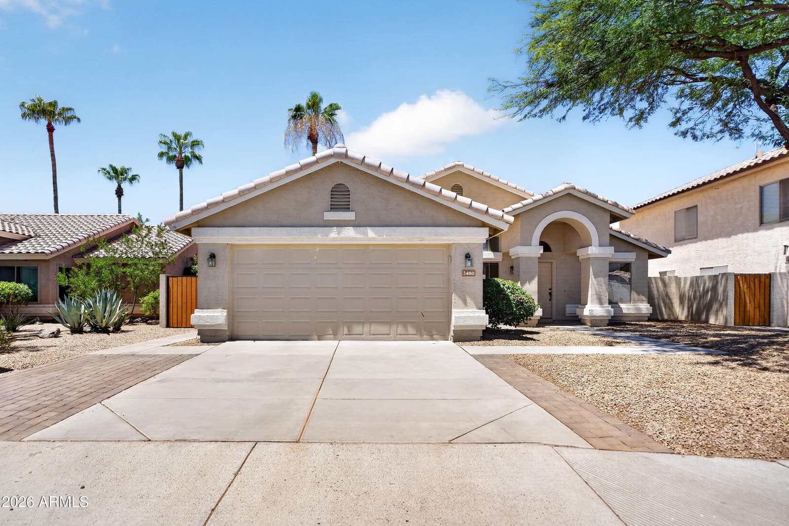 2480 S WALNUT Drive, Chandler, AZ 85286 — photo 1 of 37