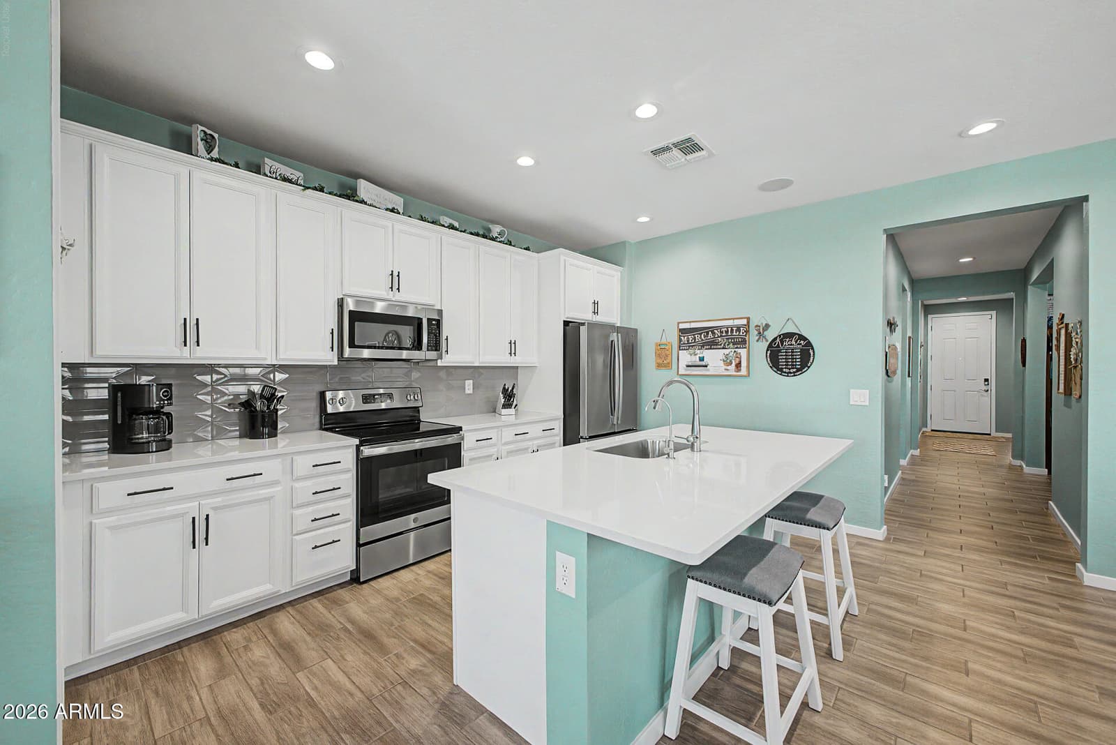 1230 E GABRILLA Drive, Casa Grande, AZ 85122 — photo 16 of 53