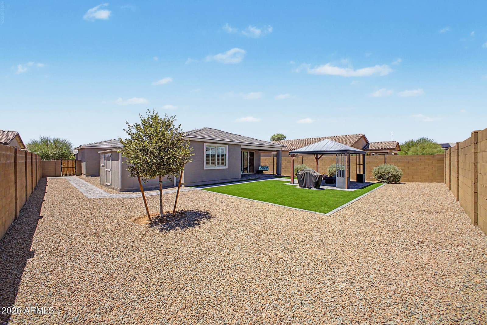 1230 E GABRILLA Drive, Casa Grande, AZ 85122 — photo 5 of 53