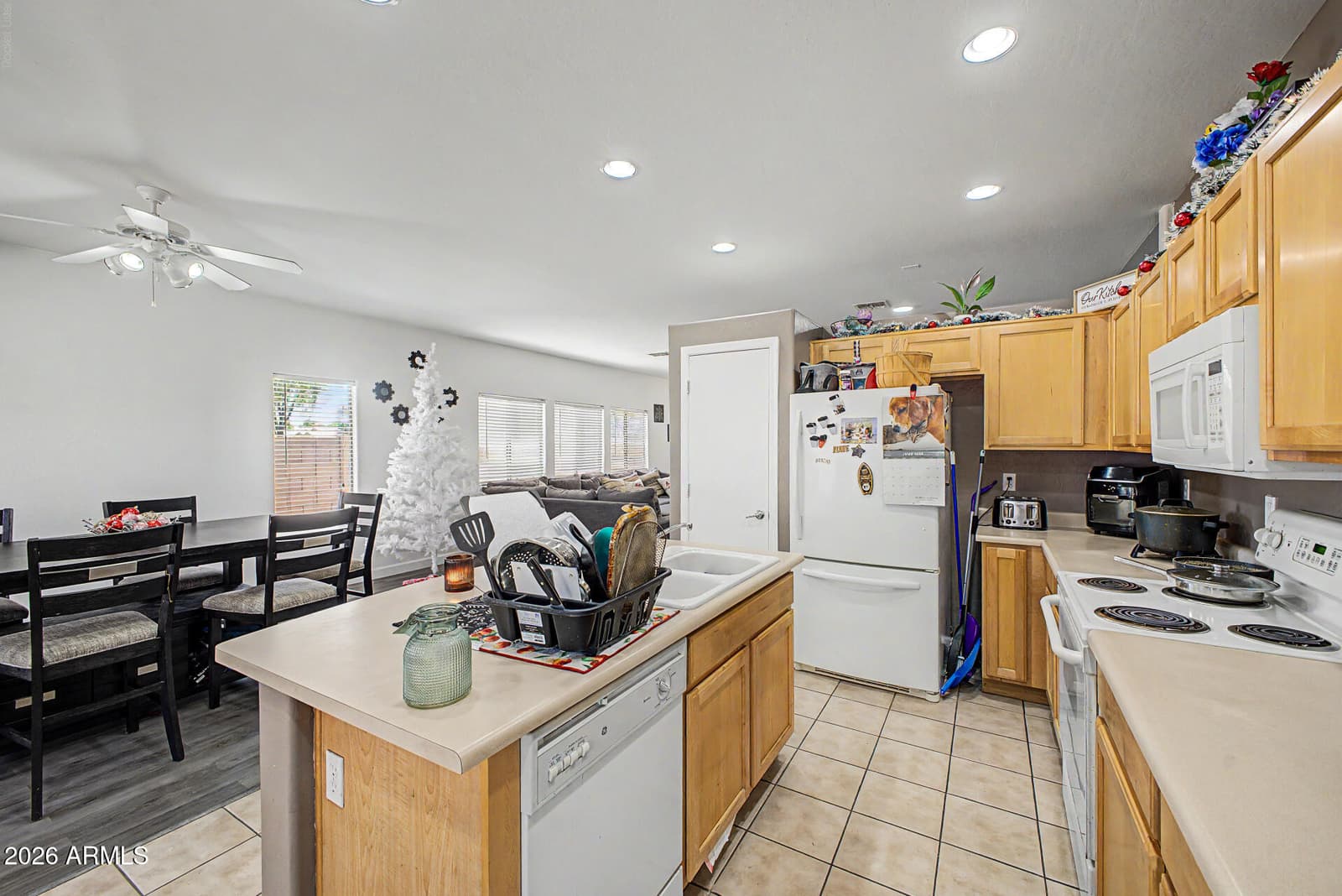 44996 W GAVILAN Drive, Maricopa, AZ 85139 — photo 11 of 32