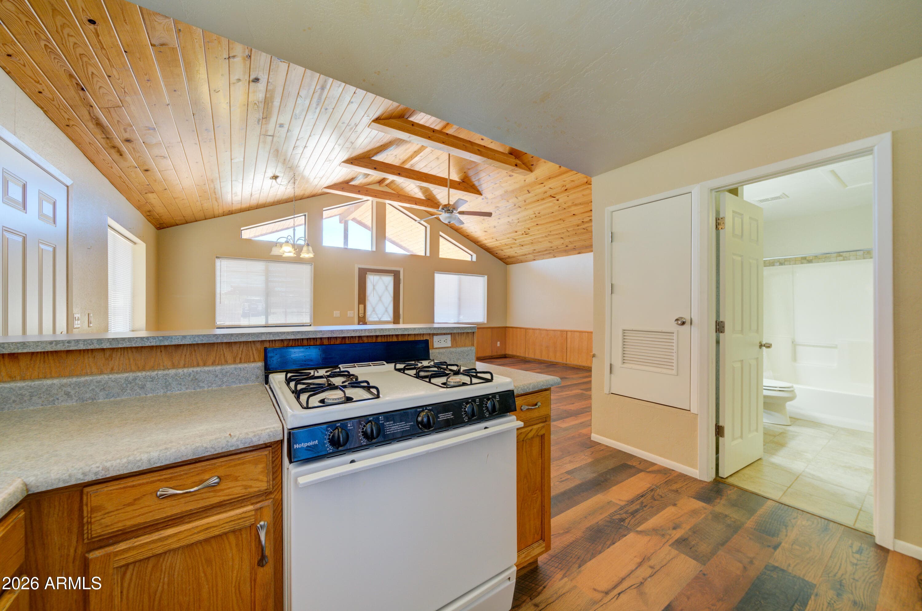 10261 E La Palma Avenue, Gold Canyon, AZ 85118 — photo 17 of 32