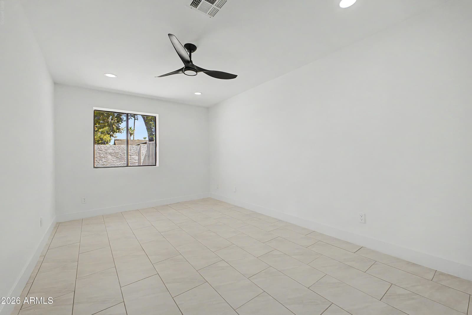 13016 N 1ST Place, Phoenix, AZ 85022 — photo 32 of 42
