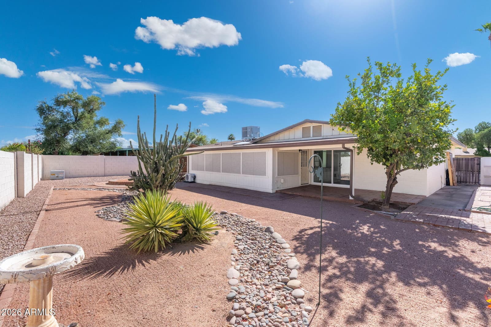 2531 W CAMPO ALEGRE Circle, Mesa, AZ 85202 — photo 15 of 43