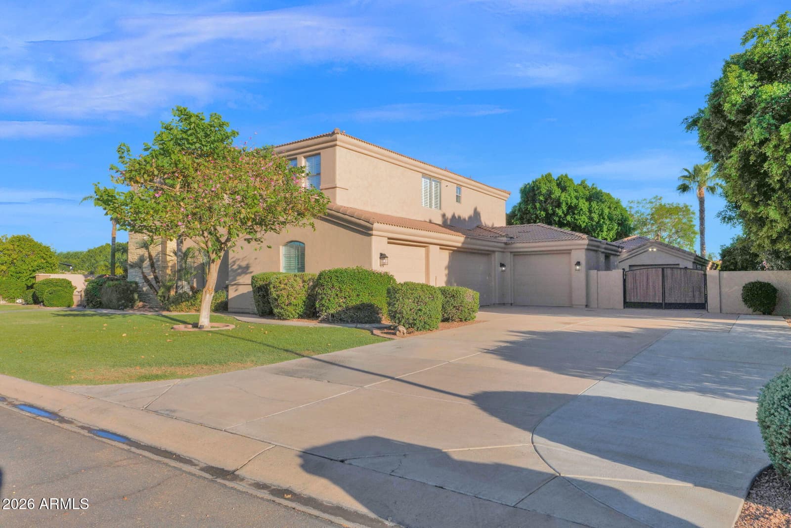 3341 E JACARANDA Circle, Mesa, AZ 85213 — photo 3 of 94