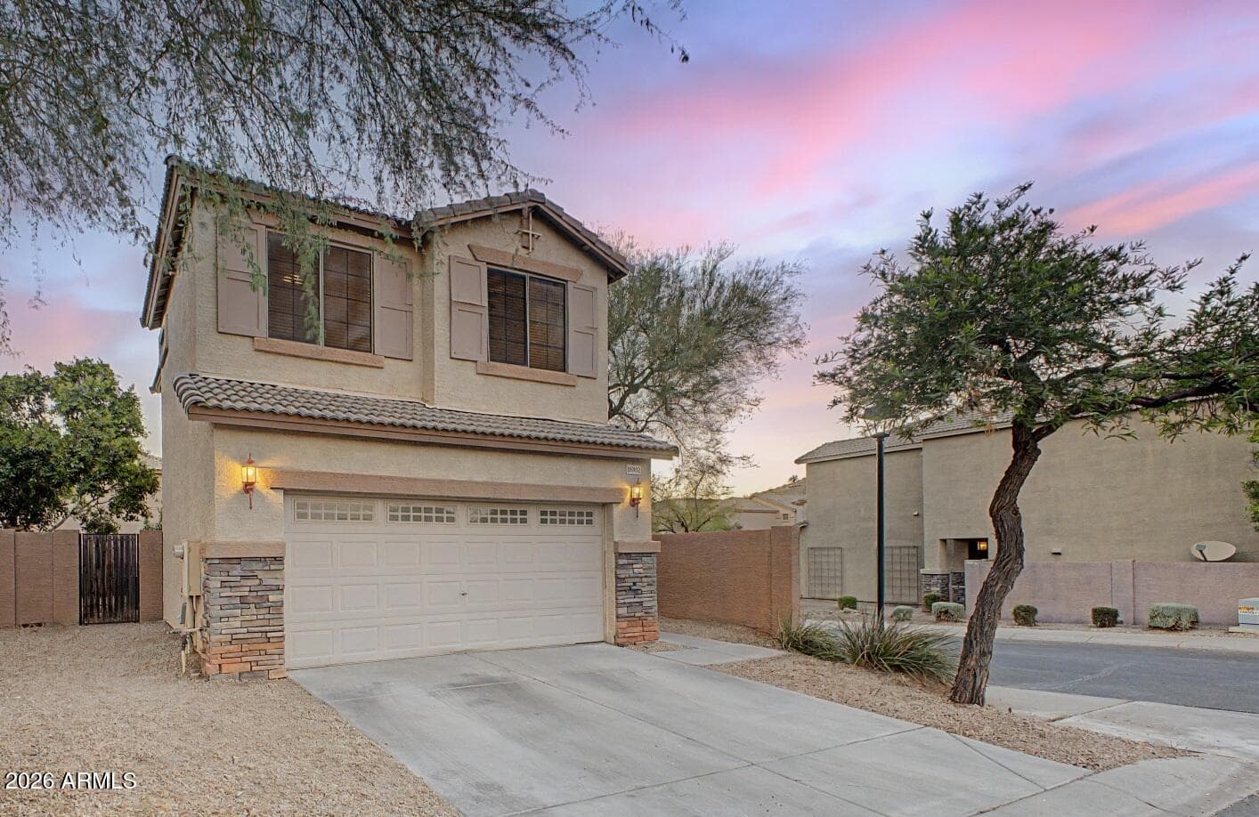 16902 S CEDARWOOD Lane, Phoenix, AZ 85048 — photo 3 of 43