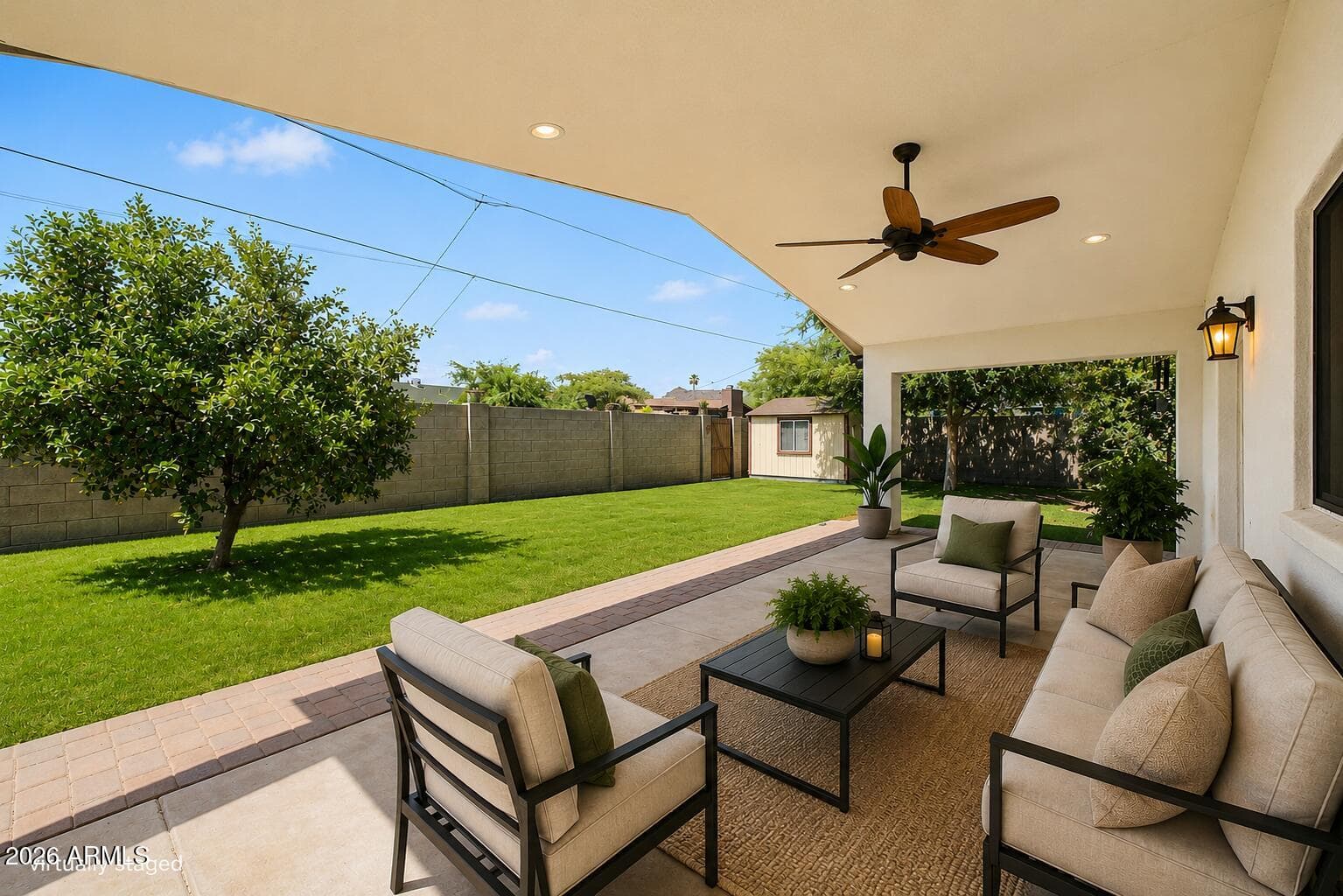 1118 E DIANA Avenue, Phoenix, AZ 85020 — photo 8 of 39