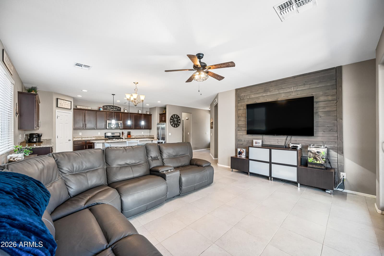 12118 W HIDE Trail, Peoria, AZ 85383 — photo 5 of 42