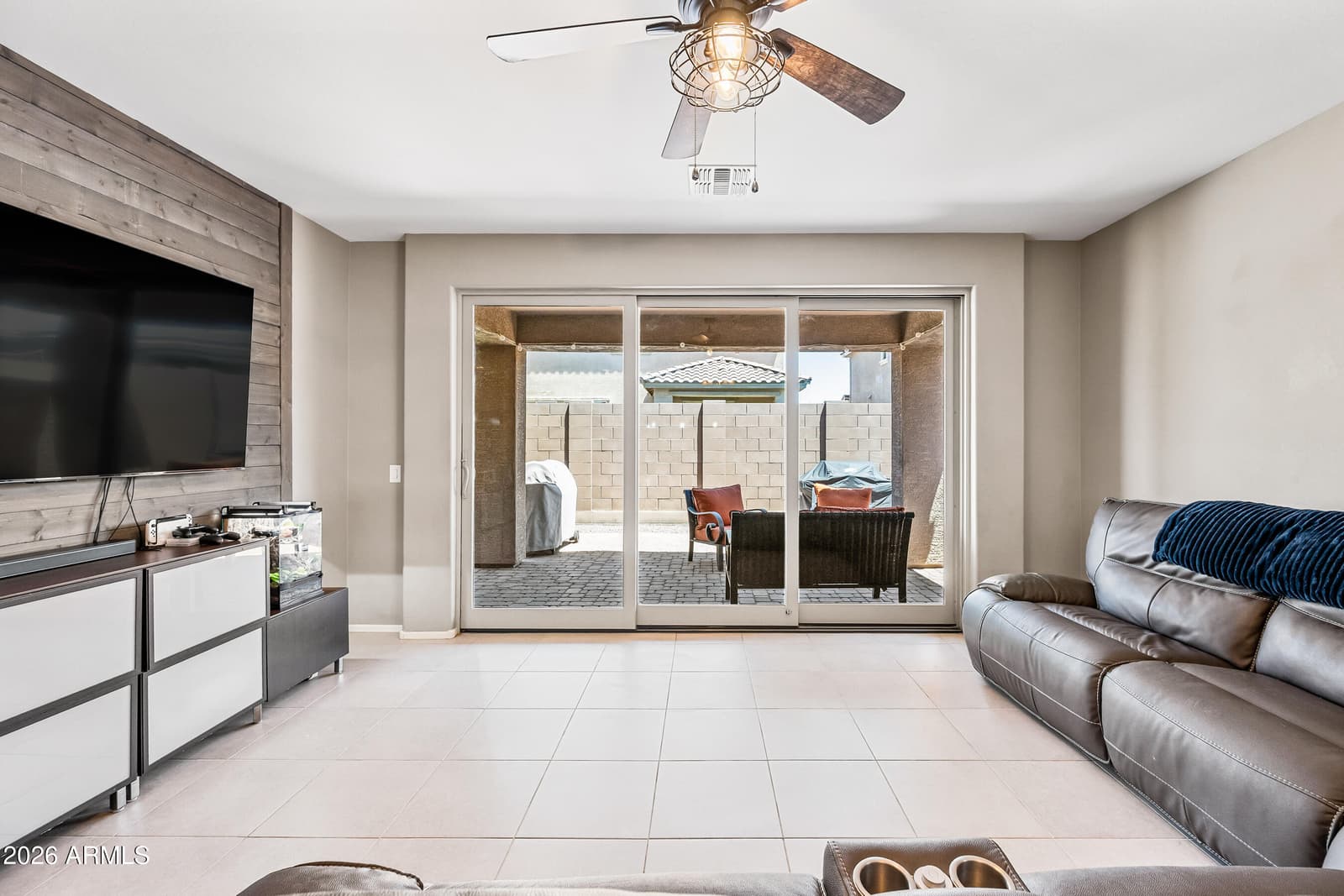 12118 W HIDE Trail, Peoria, AZ 85383 — photo 18 of 42
