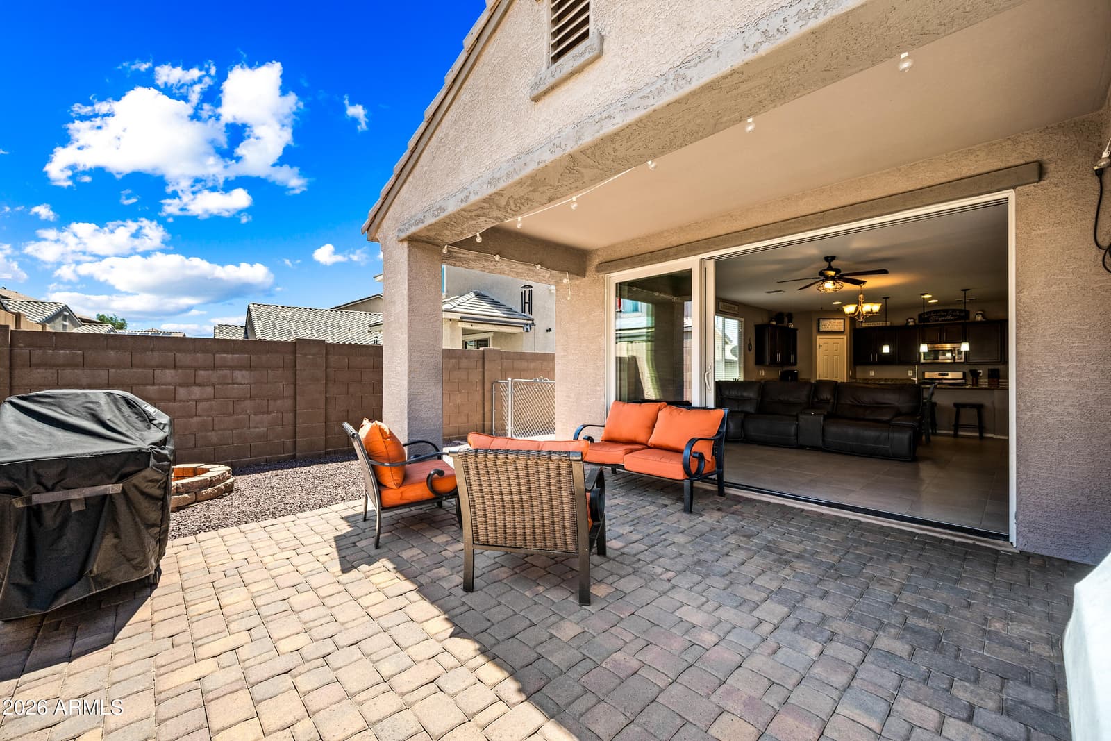 12118 W HIDE Trail, Peoria, AZ 85383 — photo 8 of 42